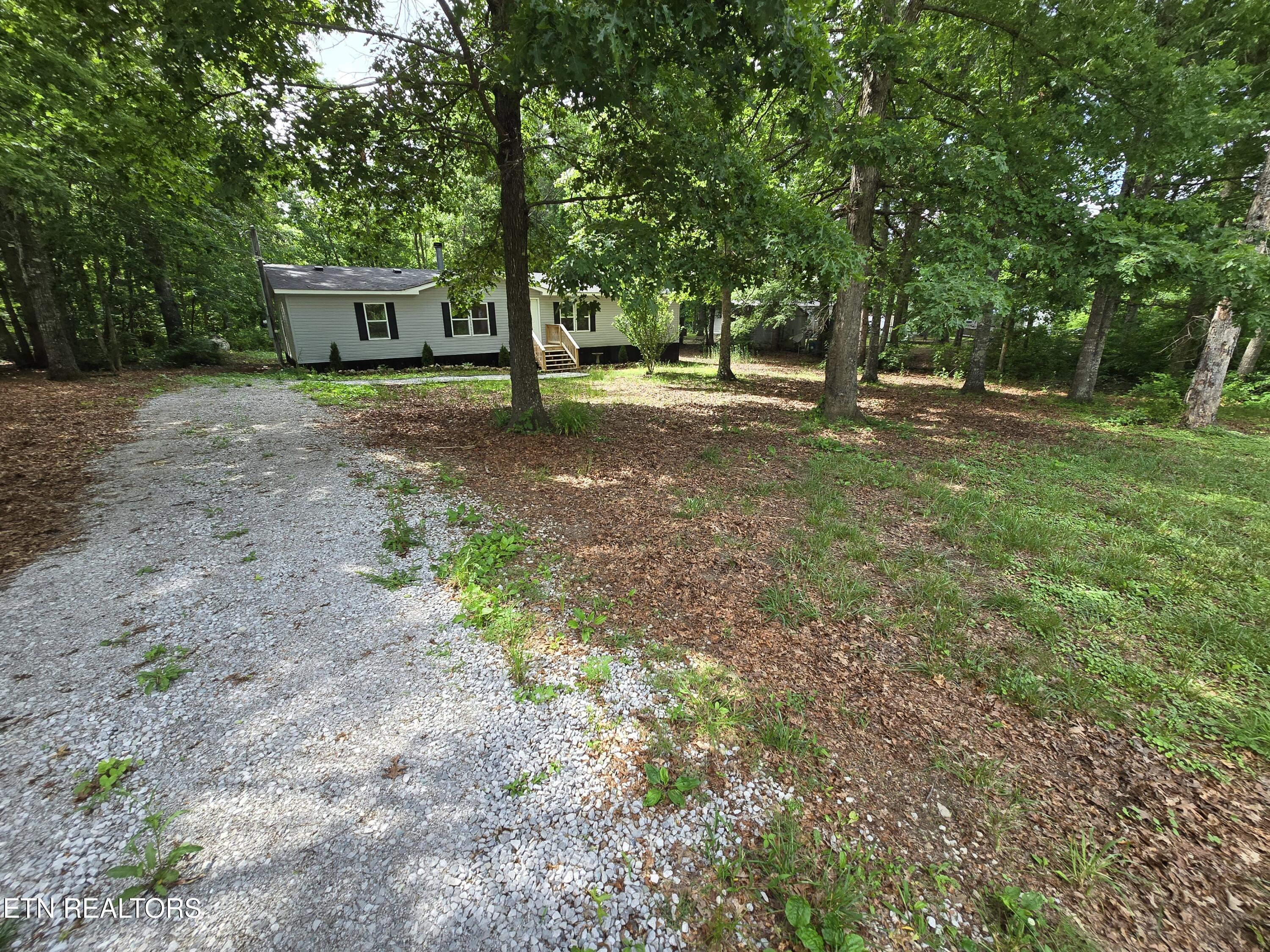 601 Foxwood Drive Crossville TN 38571
