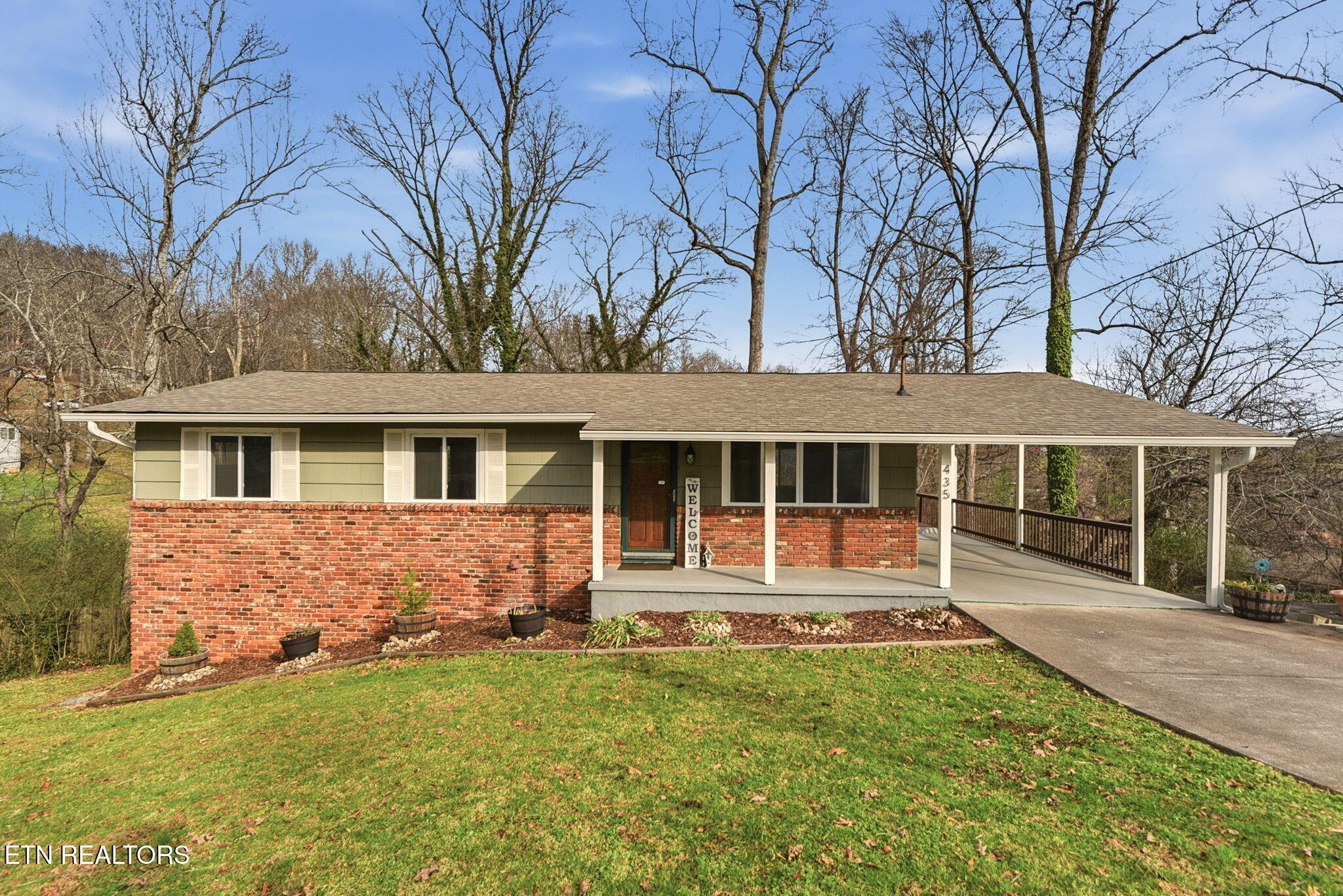 435 Sherwood Estates Circle Clinton TN 37716