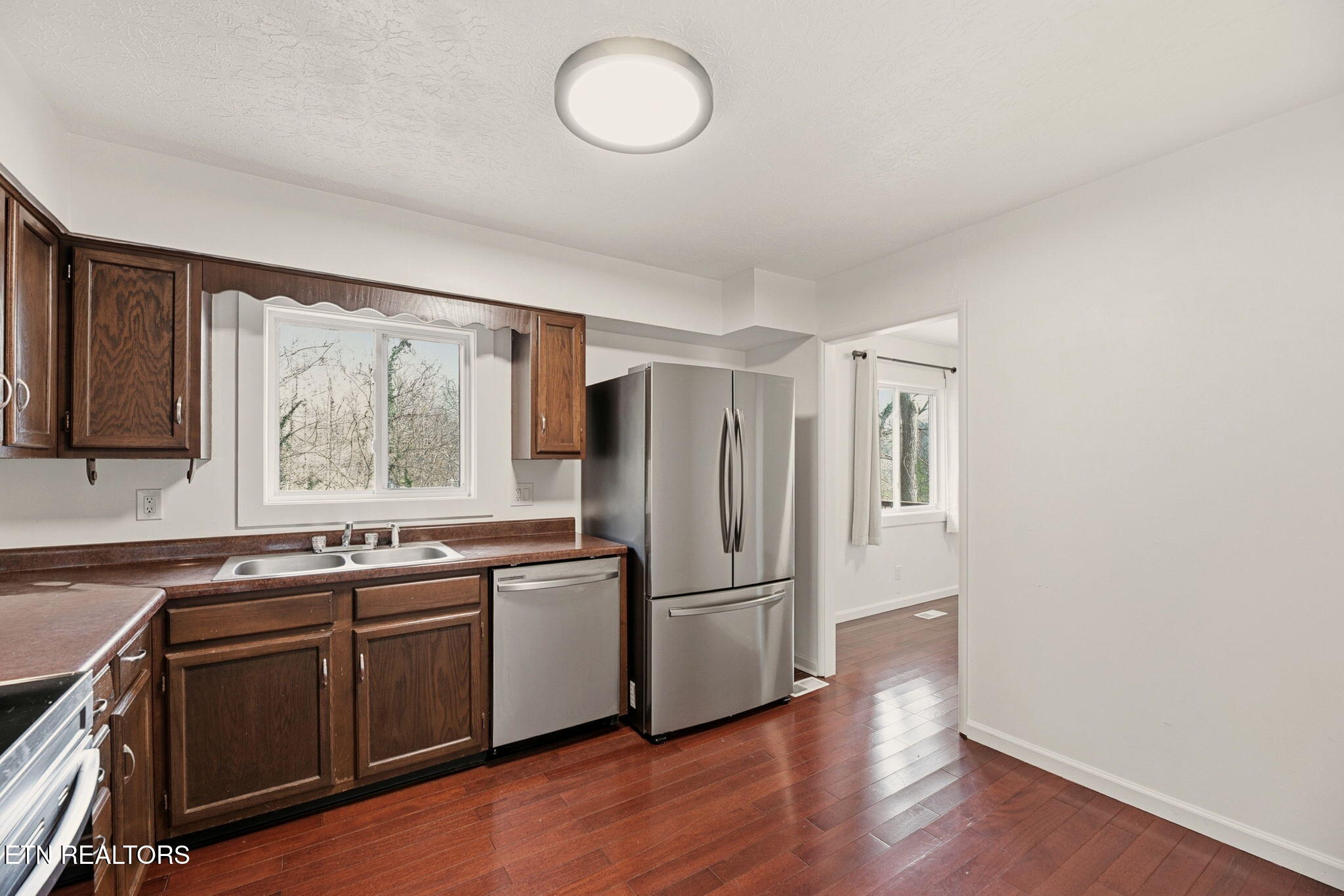 435 Sherwood Estates Circle Clinton TN 37716