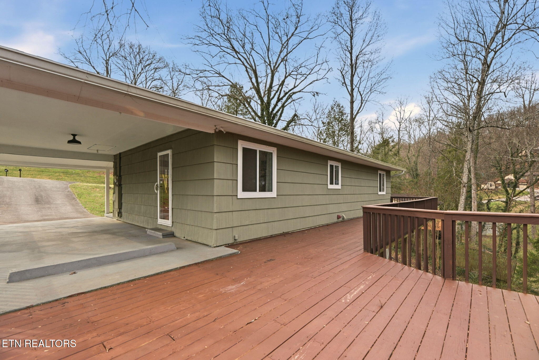 435 Sherwood Estates Circle Clinton TN 37716