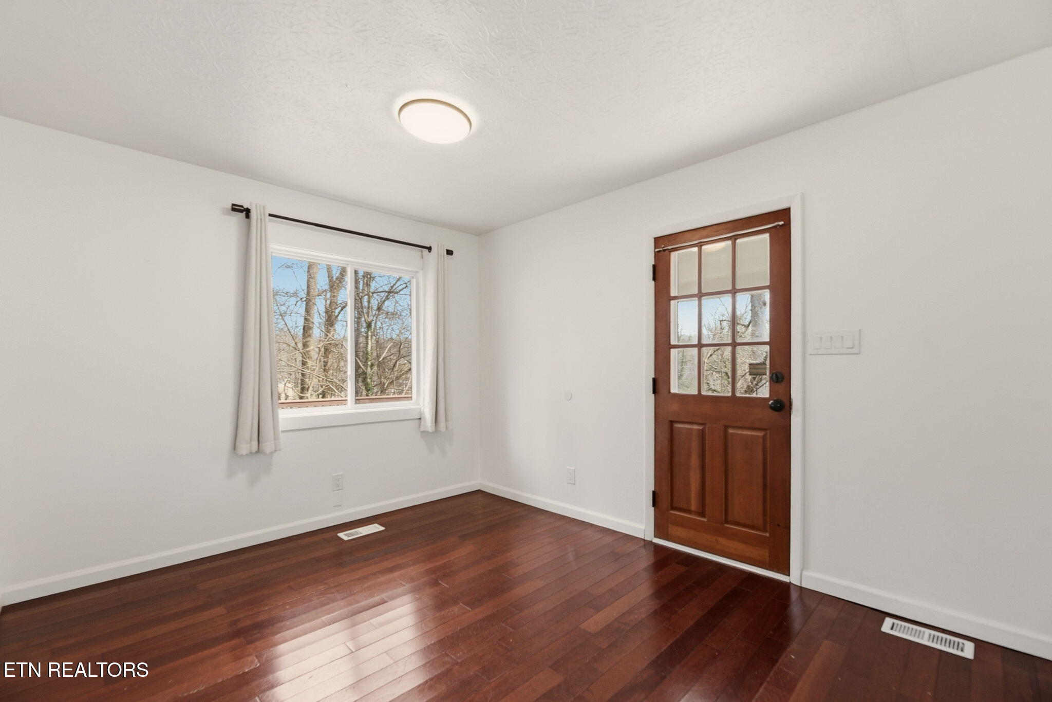 435 Sherwood Estates Circle Clinton TN 37716