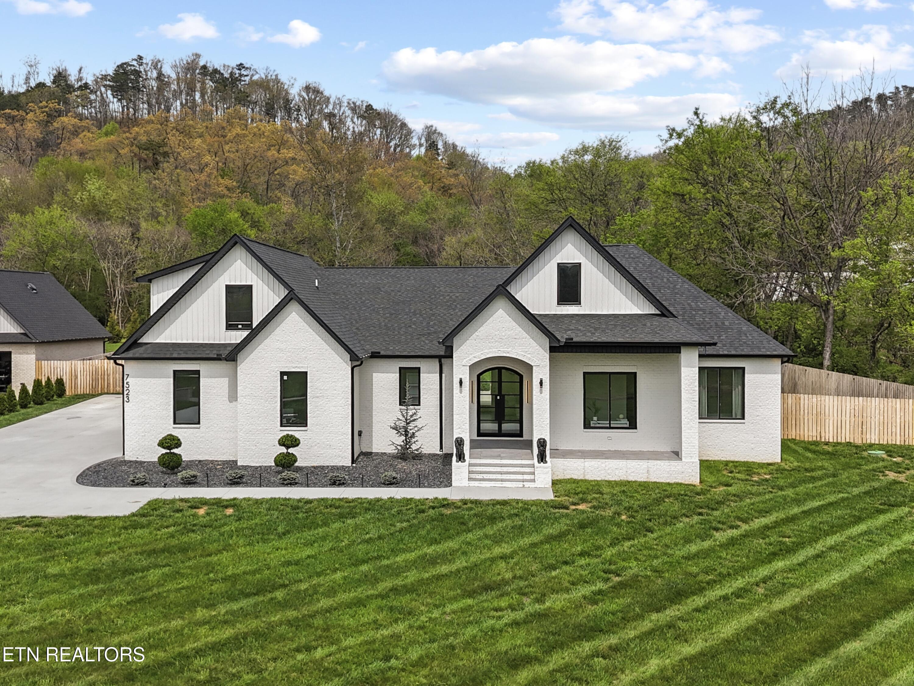 7523 Millertown Pike Knoxville TN 37924