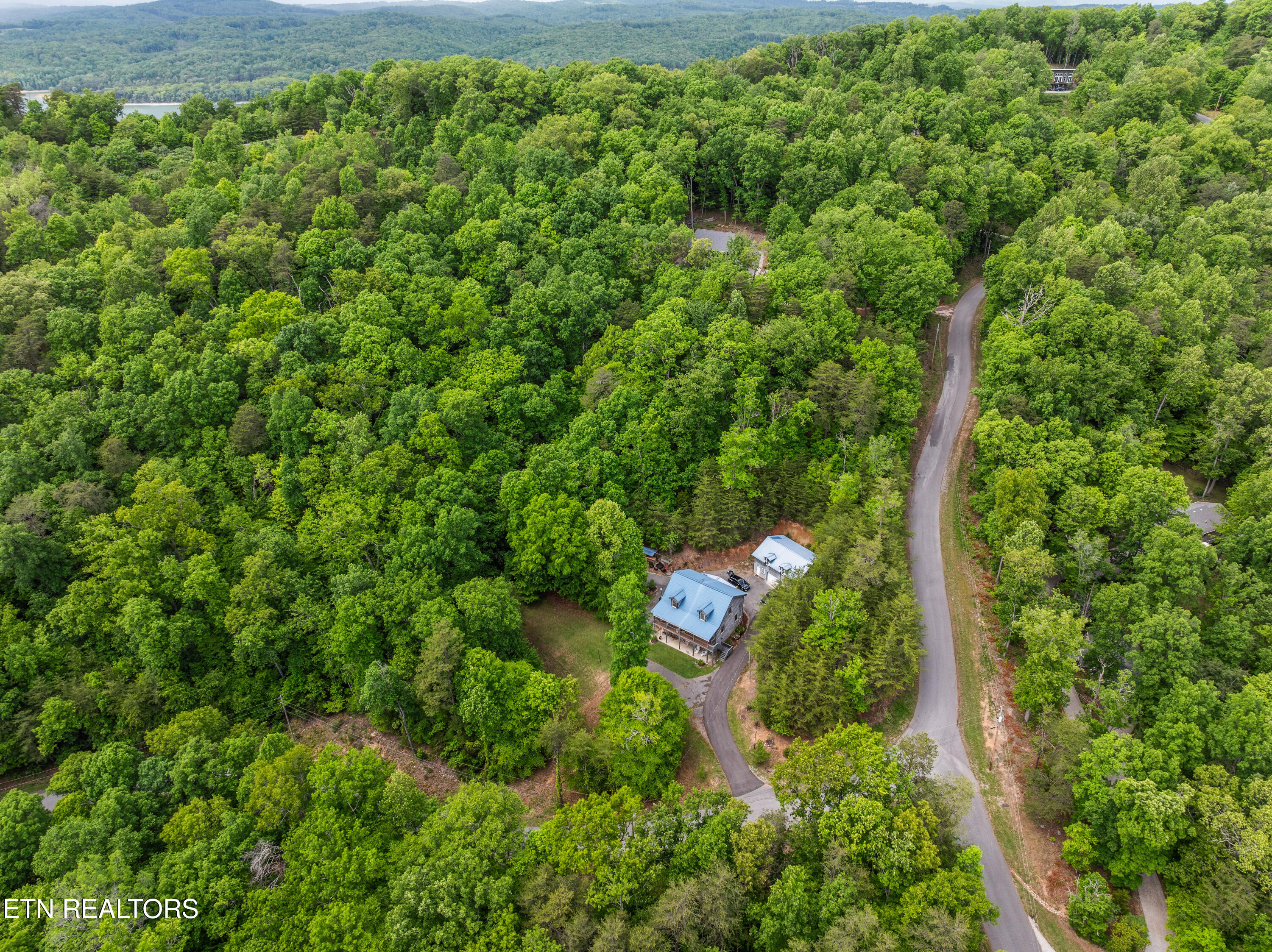 410 Lakeview Drive Sharps Chapel TN 37866