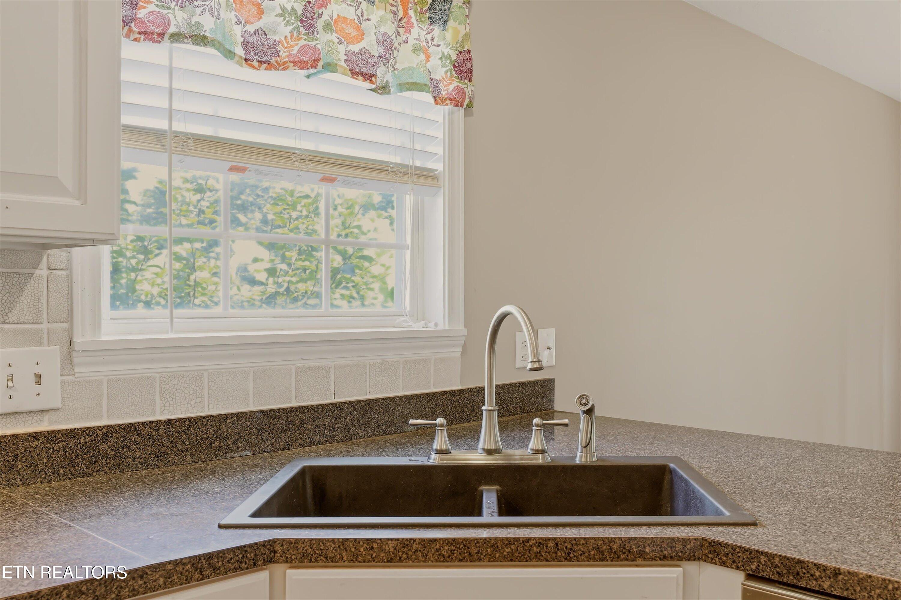 1164 Heatherfield Lane Knoxville TN 37909