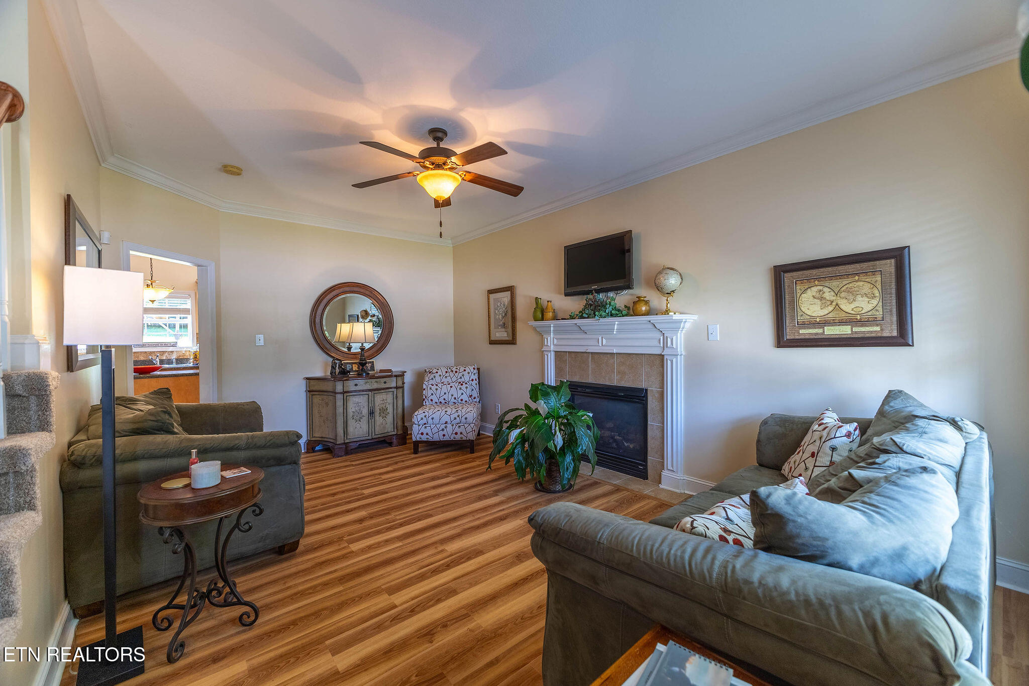 120 E Glenview Drive Lenoir City TN 37771