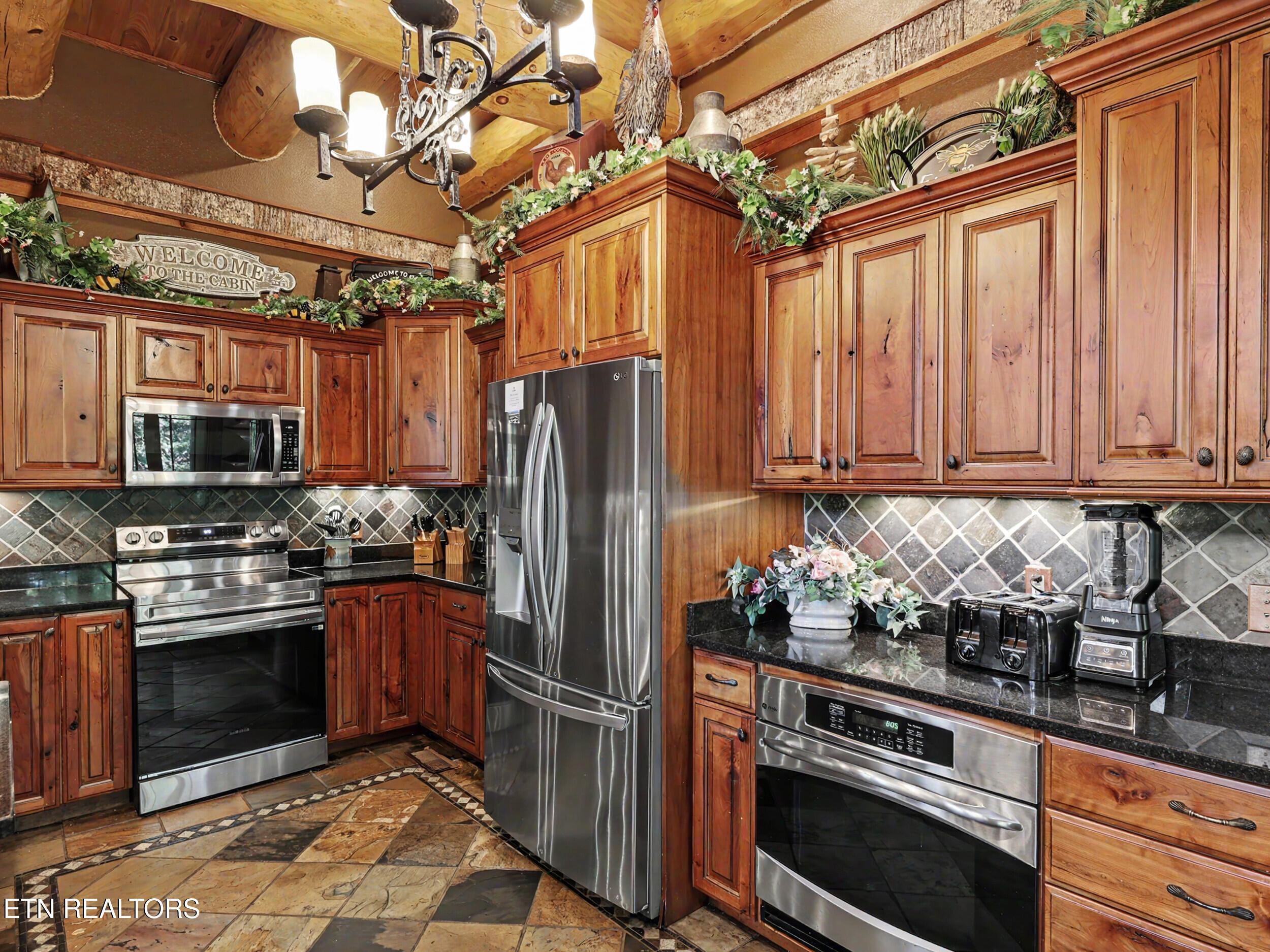 213 Matterhorn Drive Gatlinburg TN 37738