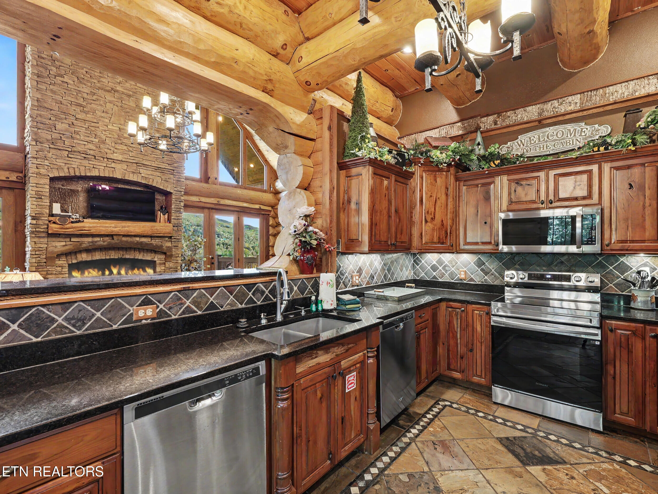 213 Matterhorn Drive Gatlinburg TN 37738
