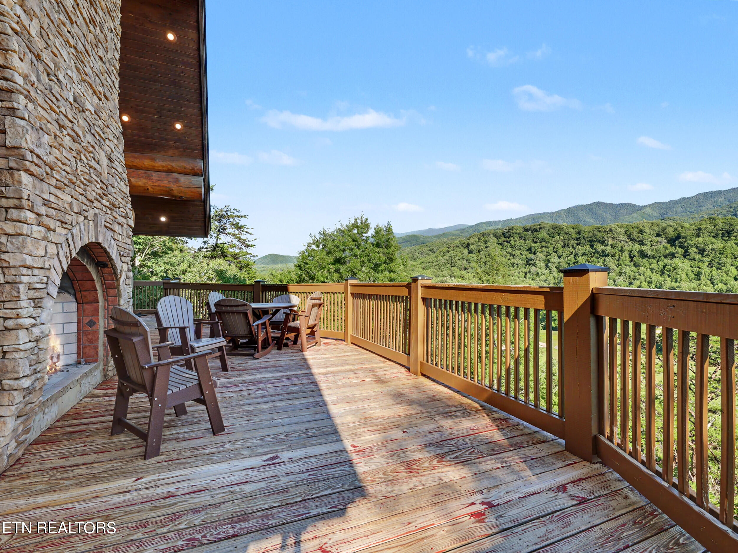 213 Matterhorn Drive Gatlinburg TN 37738