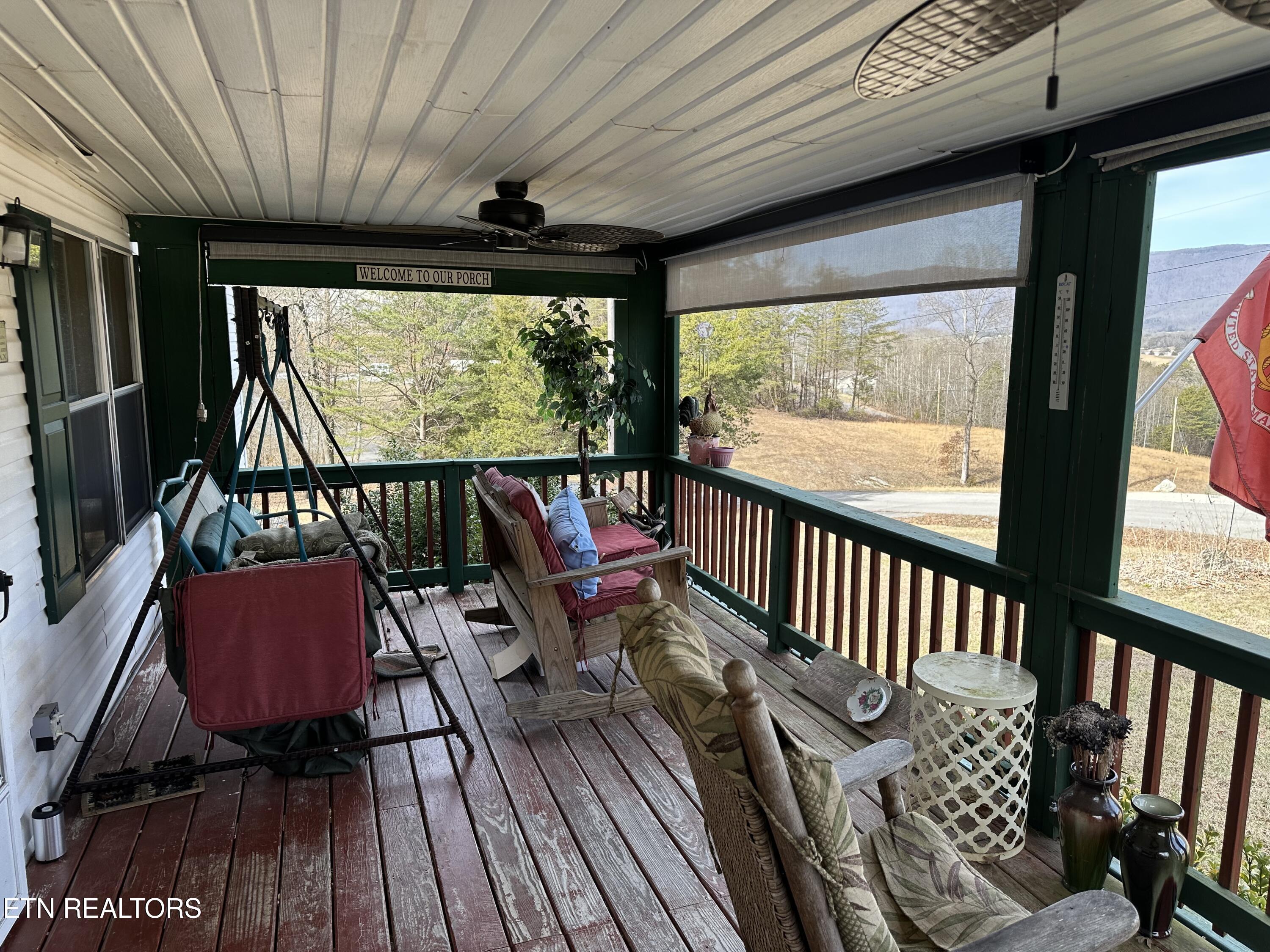 222 E Cumberland Lane Speedwell TN 37870