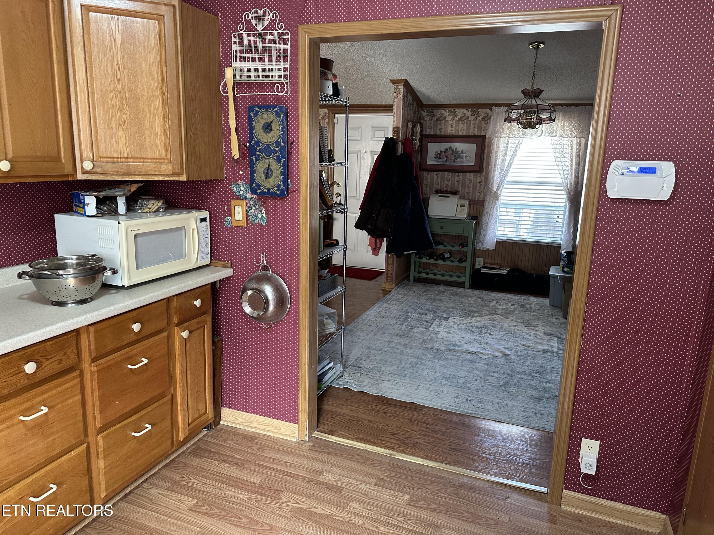 222 E Cumberland Lane Speedwell TN 37870