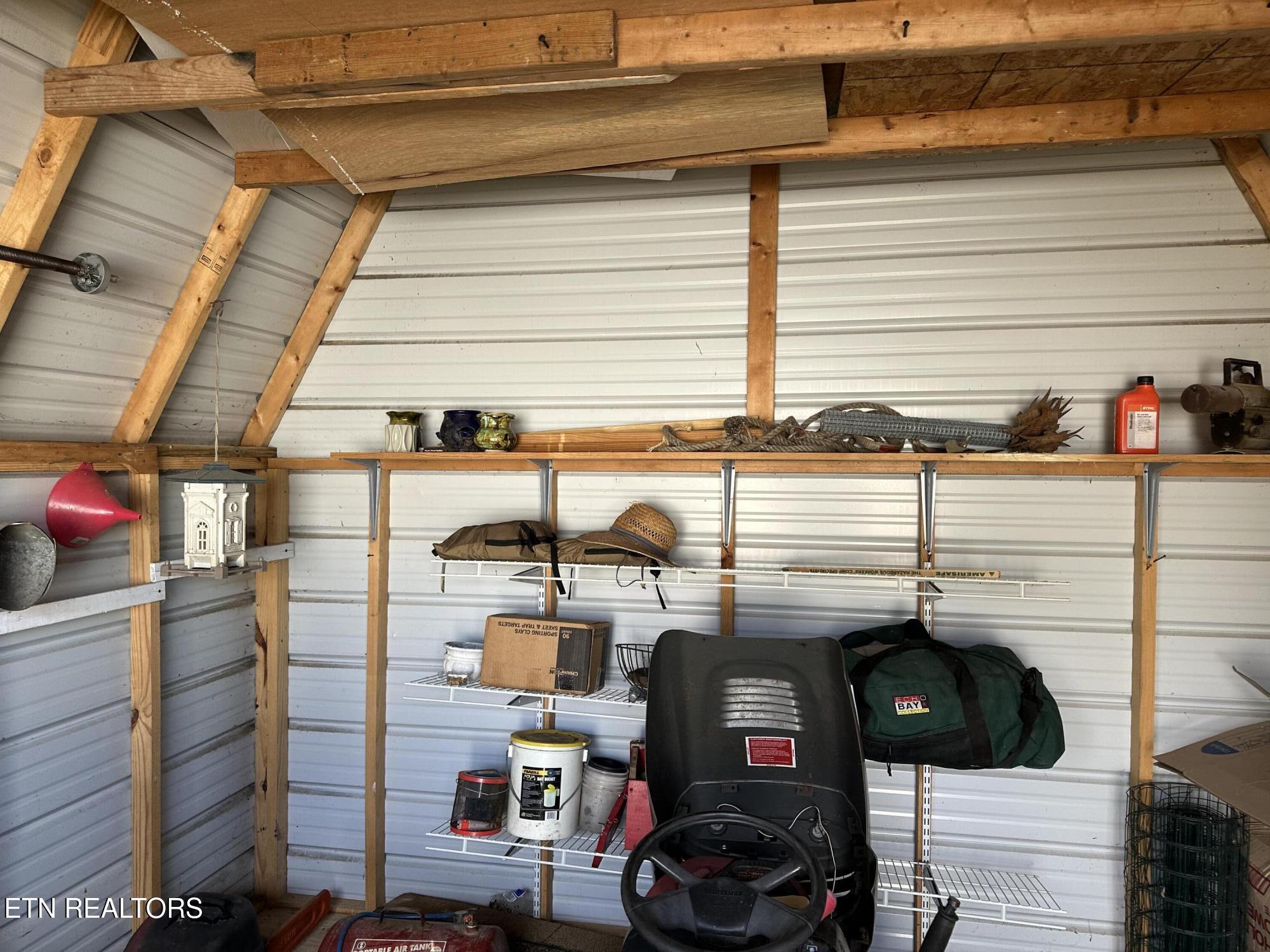 222 E Cumberland Lane Speedwell TN 37870