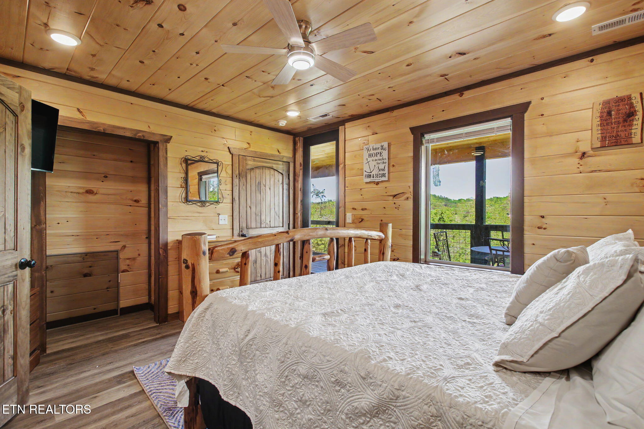 846 Blue Herring Way Sevierville TN 37876