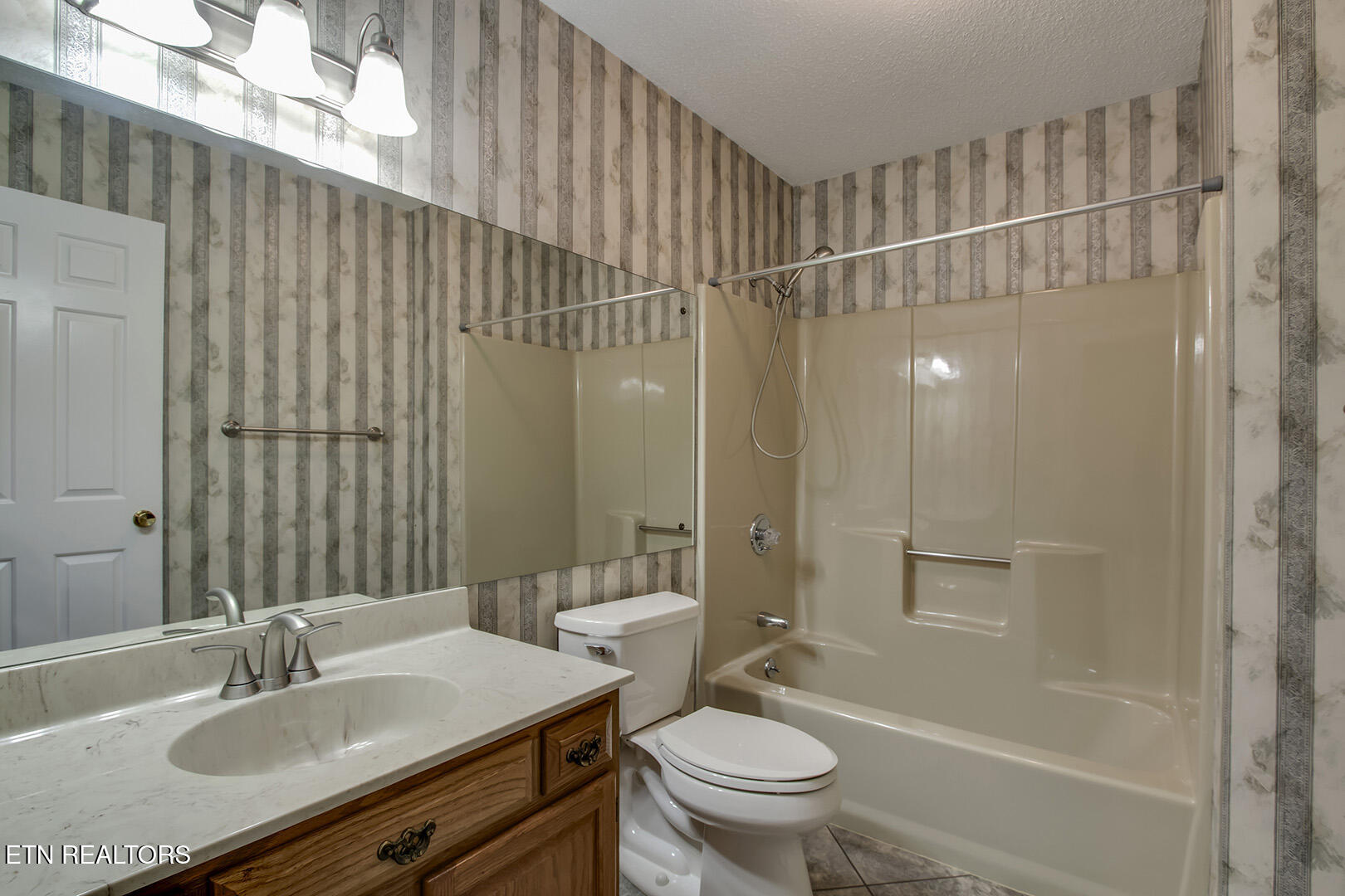 125 Blue Ridge Court Oak Ridge TN 37830