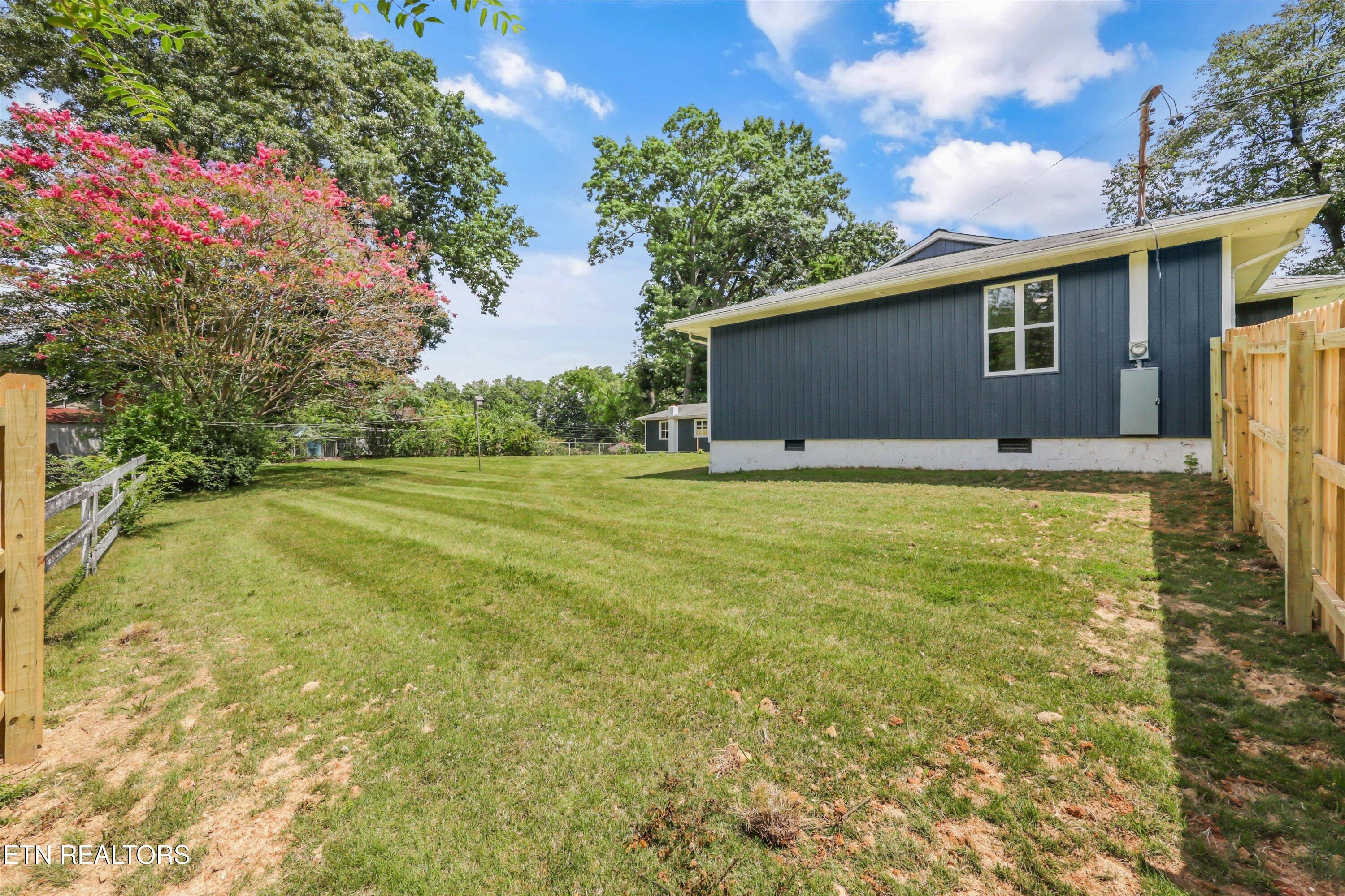 5728 Kentwood Road Knoxville TN 37912