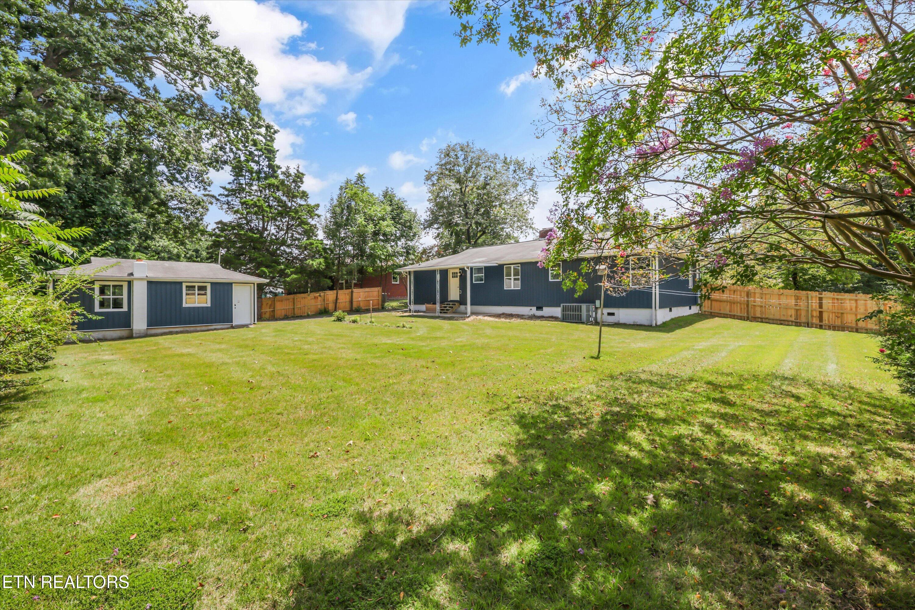 5728 Kentwood Road Knoxville TN 37912