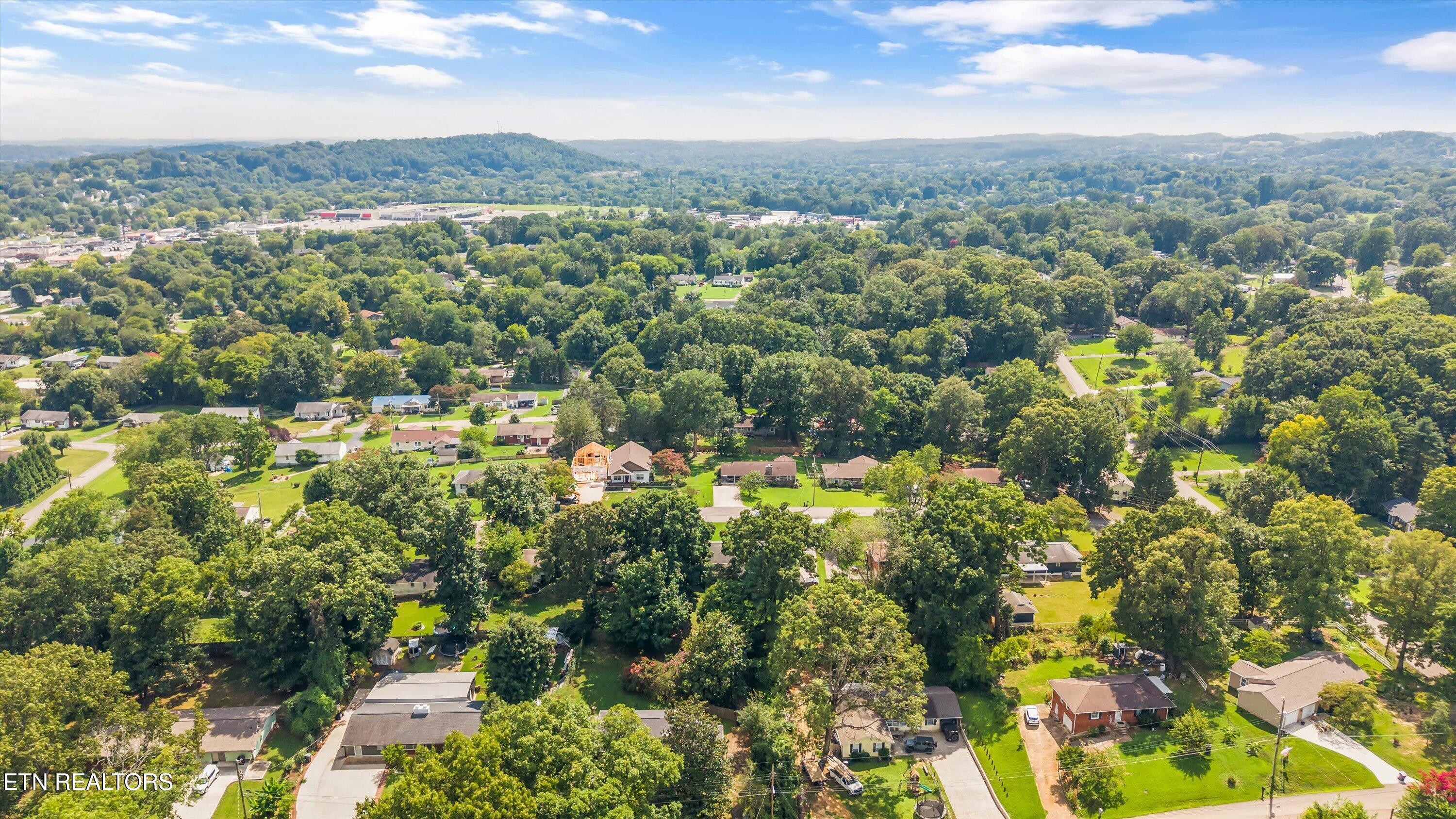 5728 Kentwood Road Knoxville TN 37912