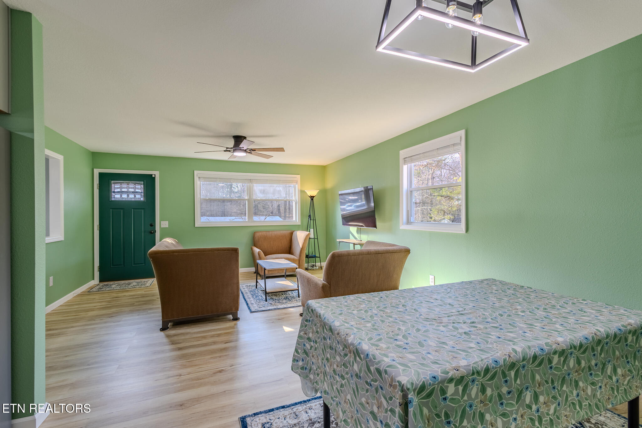103 Cofer Circle Harriman TN 37748