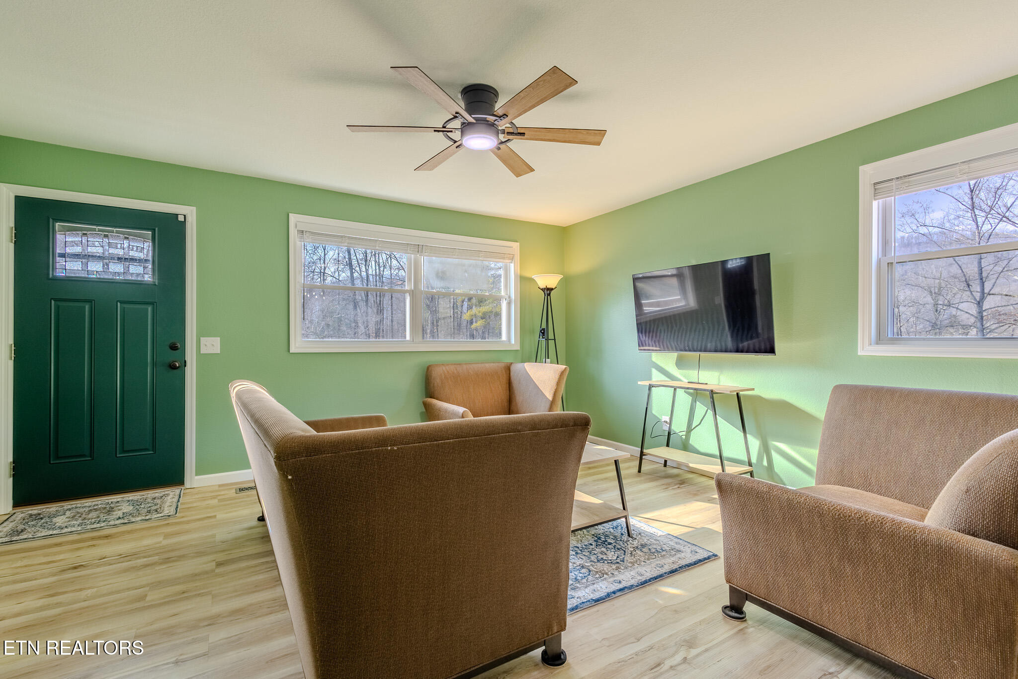 103 Cofer Circle Harriman TN 37748