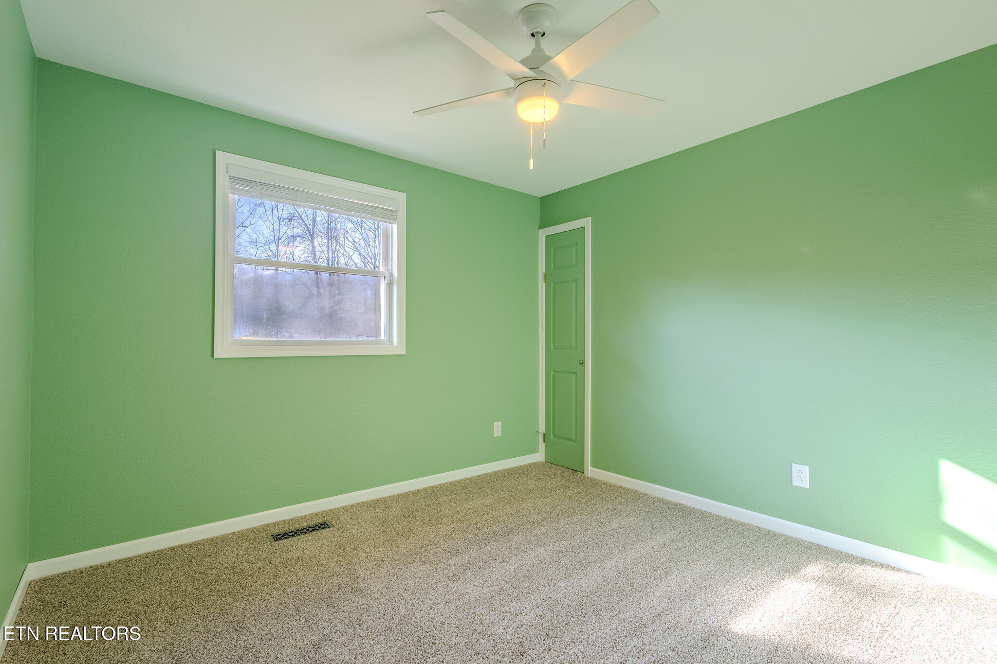 103 Cofer Circle Harriman TN 37748