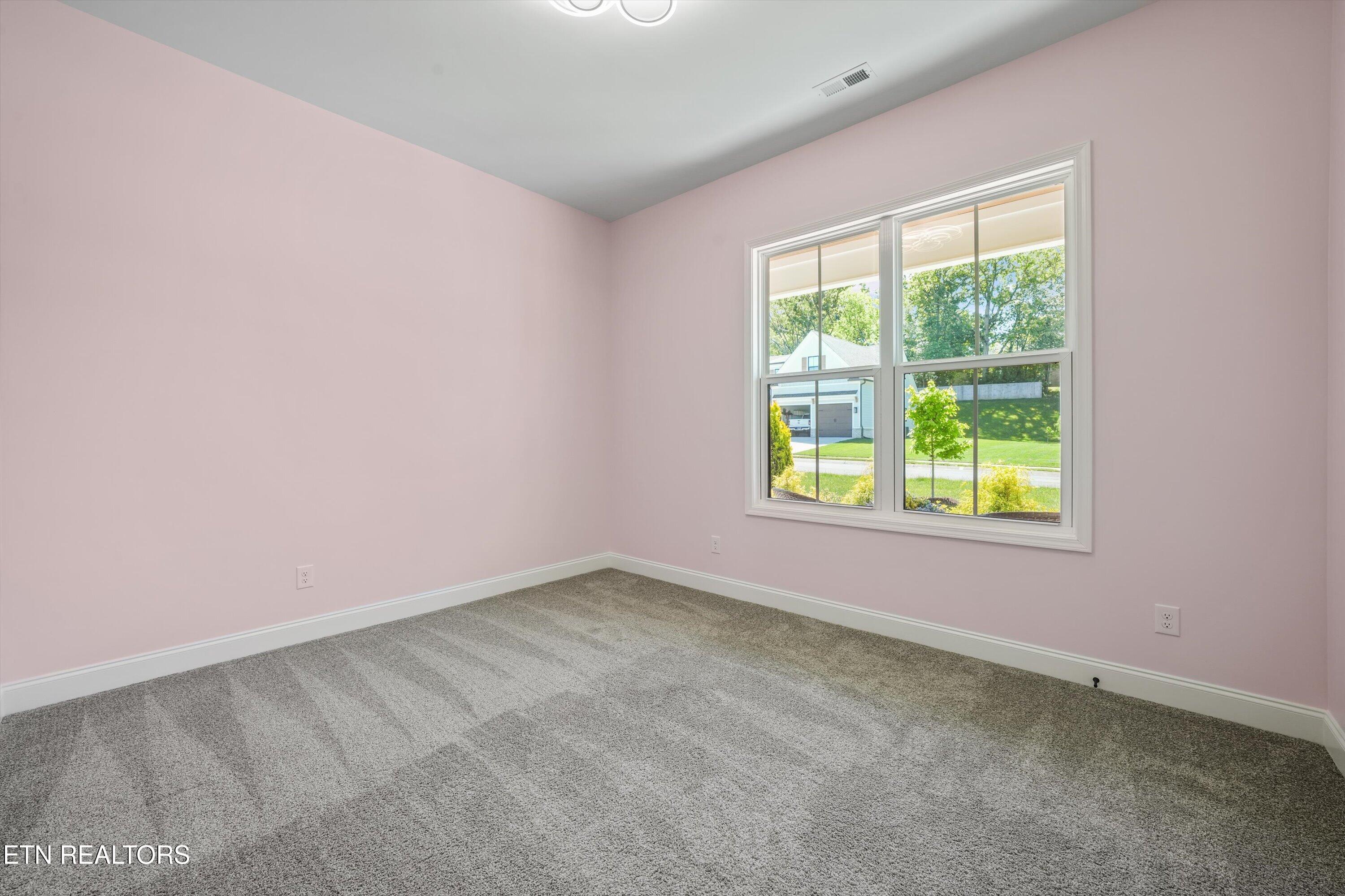 234 Clover Circle Lenoir City TN 37772