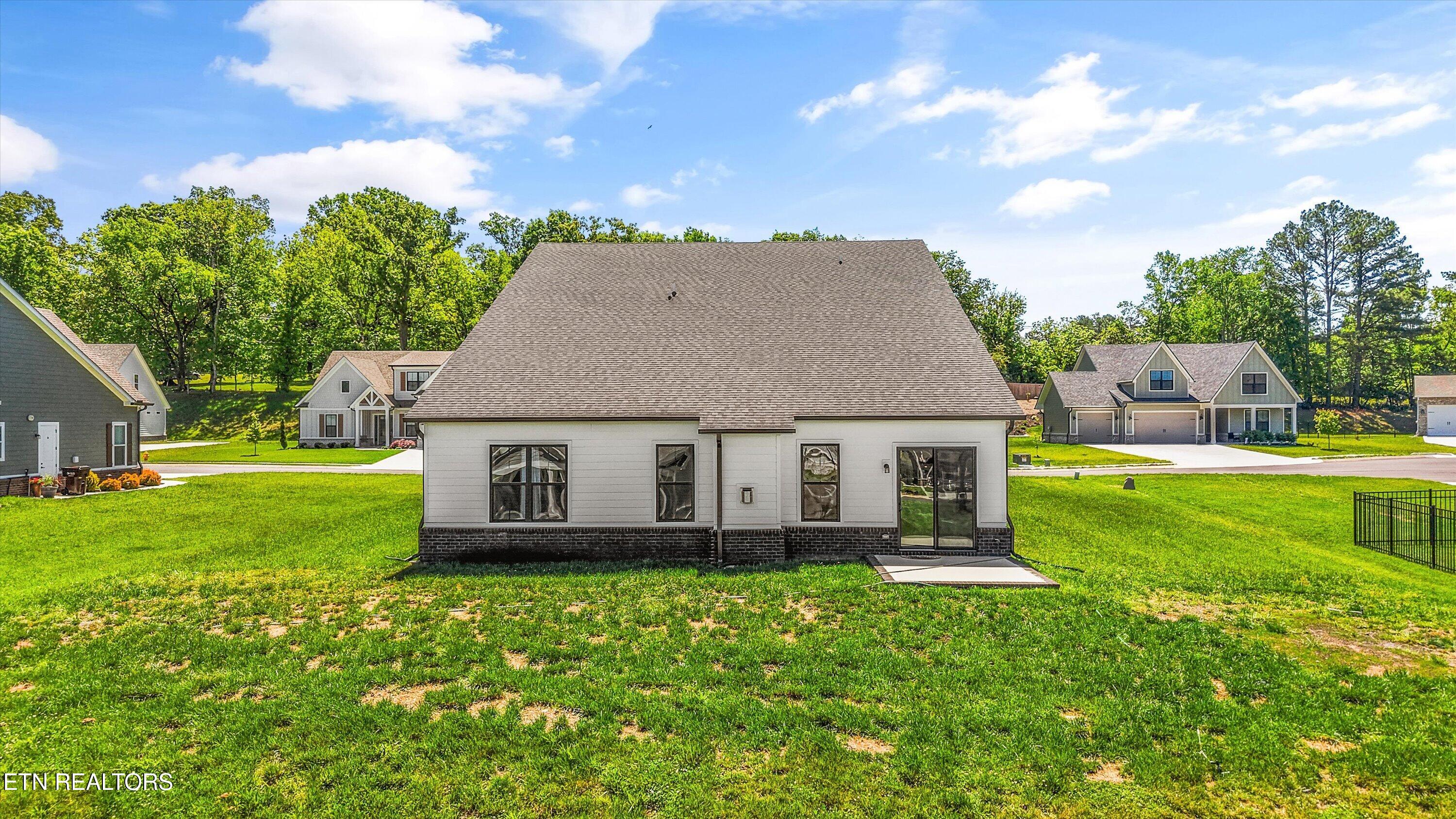 234 Clover Circle Lenoir City TN 37772