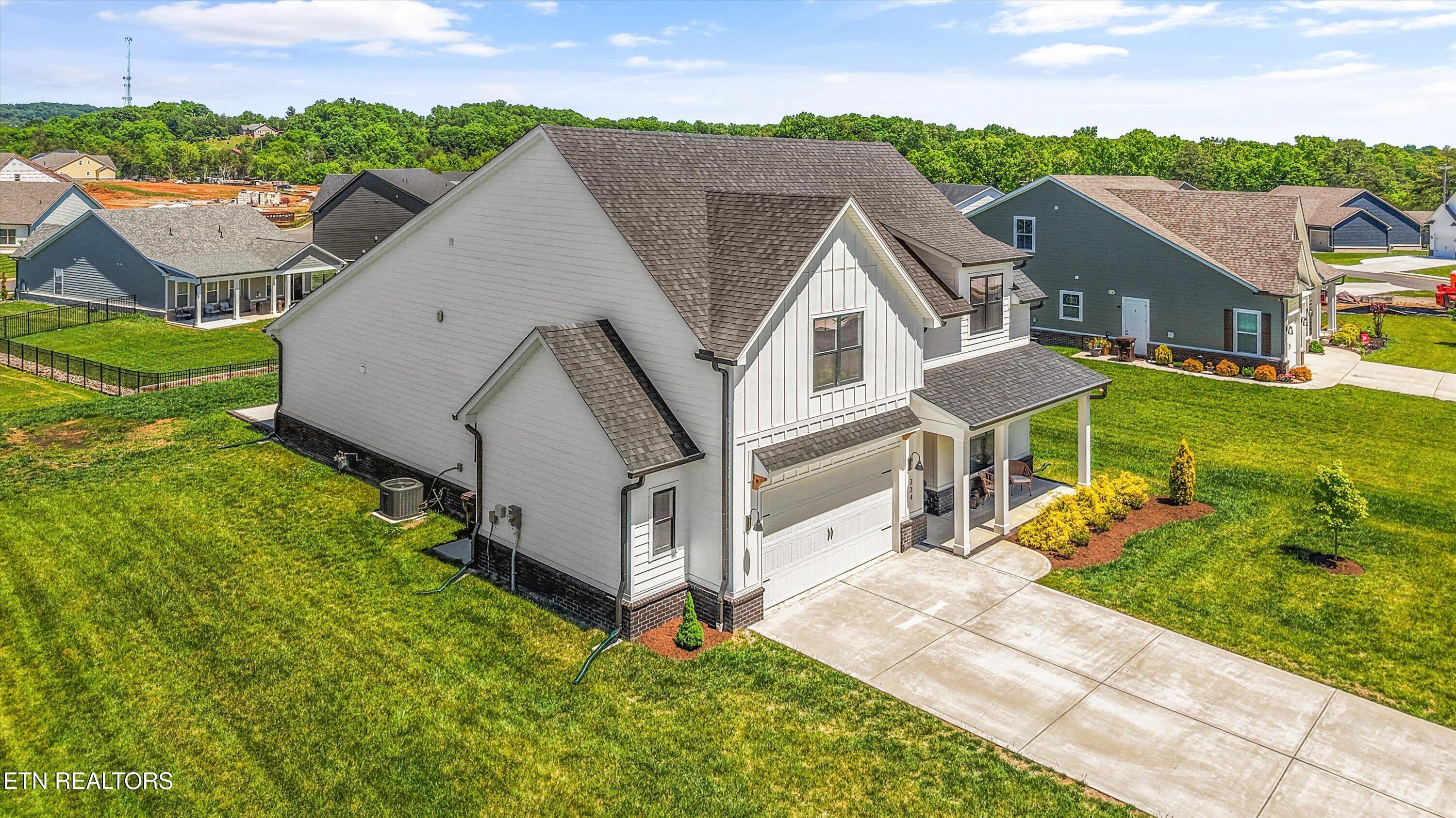 234 Clover Circle Lenoir City TN 37772