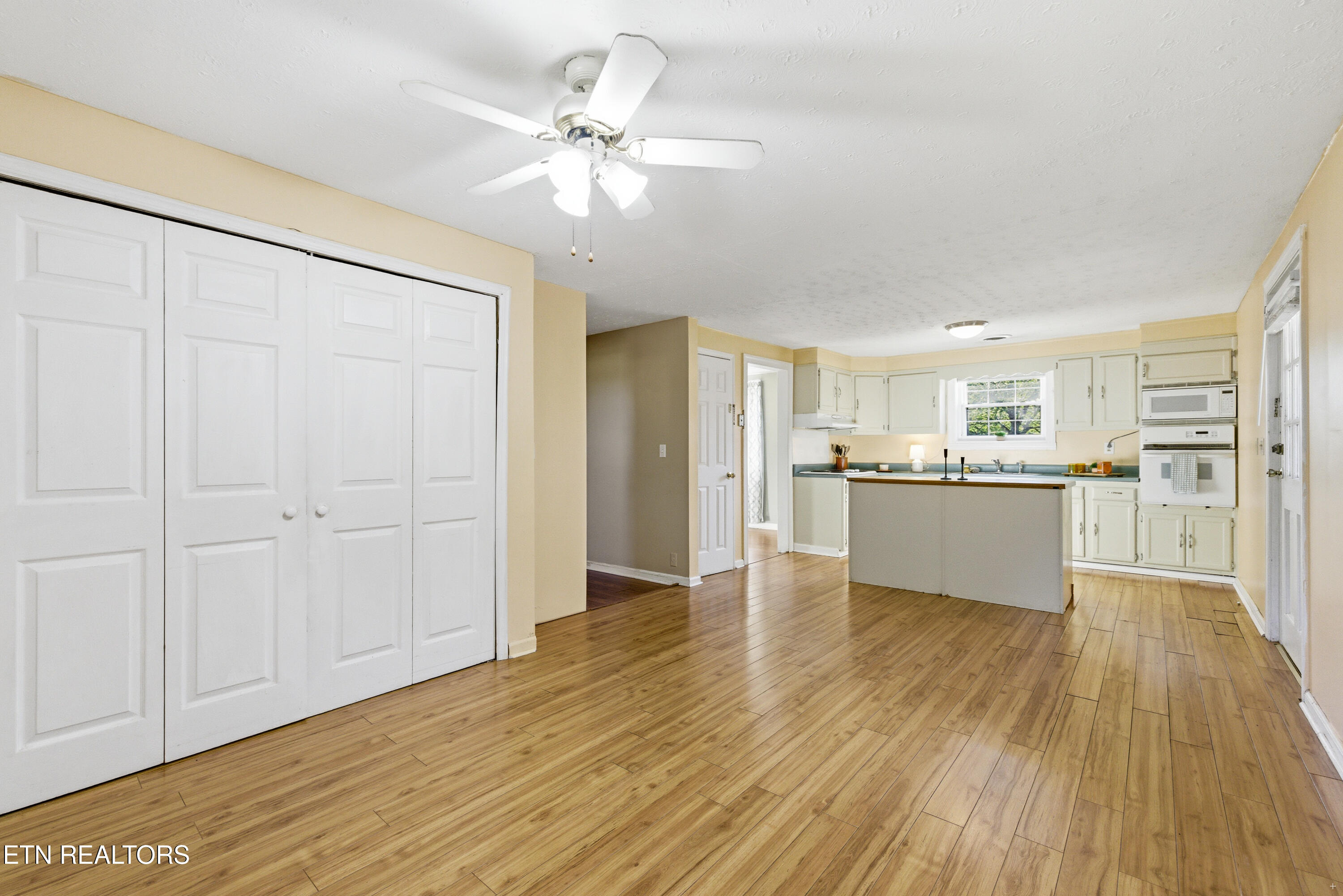 4620 Robinhood Circle Strawberry Plains TN 37871