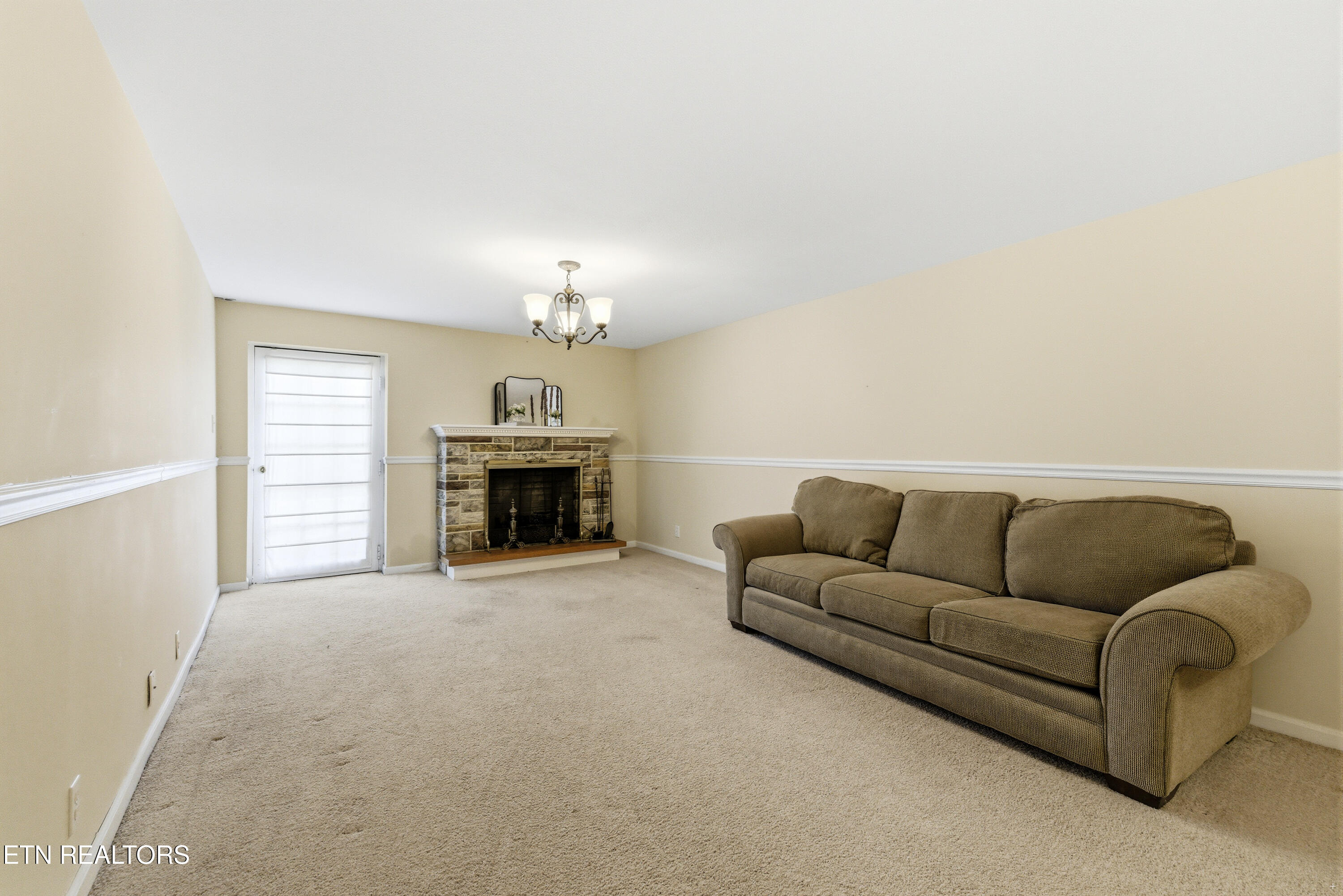 4620 Robinhood Circle Strawberry Plains TN 37871