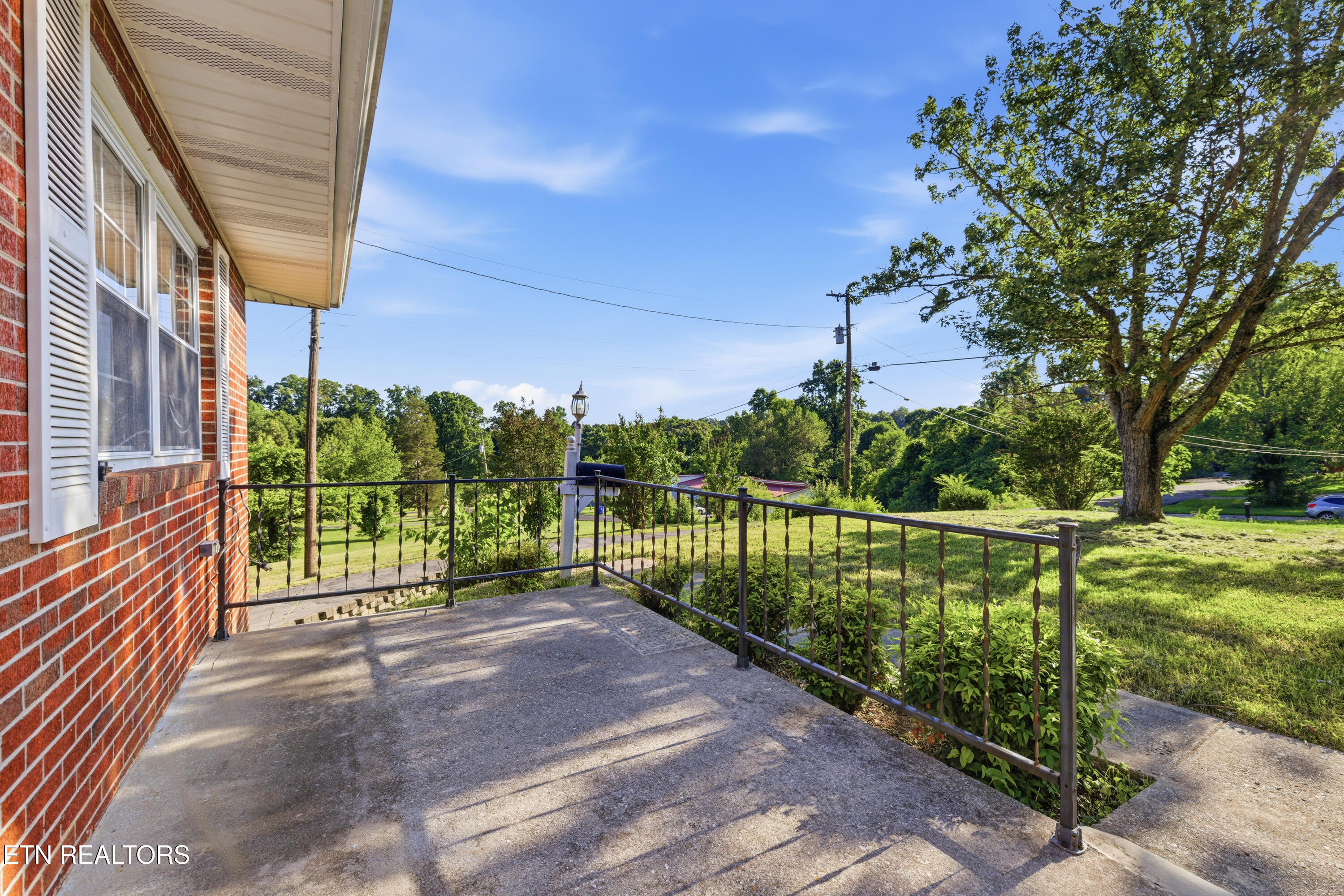 4620 Robinhood Circle Strawberry Plains TN 37871