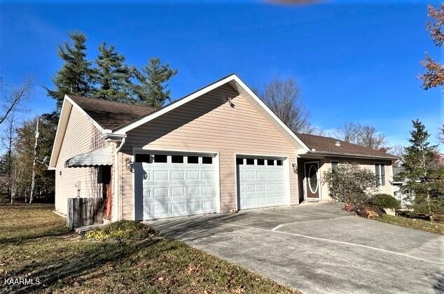 550 Meadows Road Sparta TN 38583