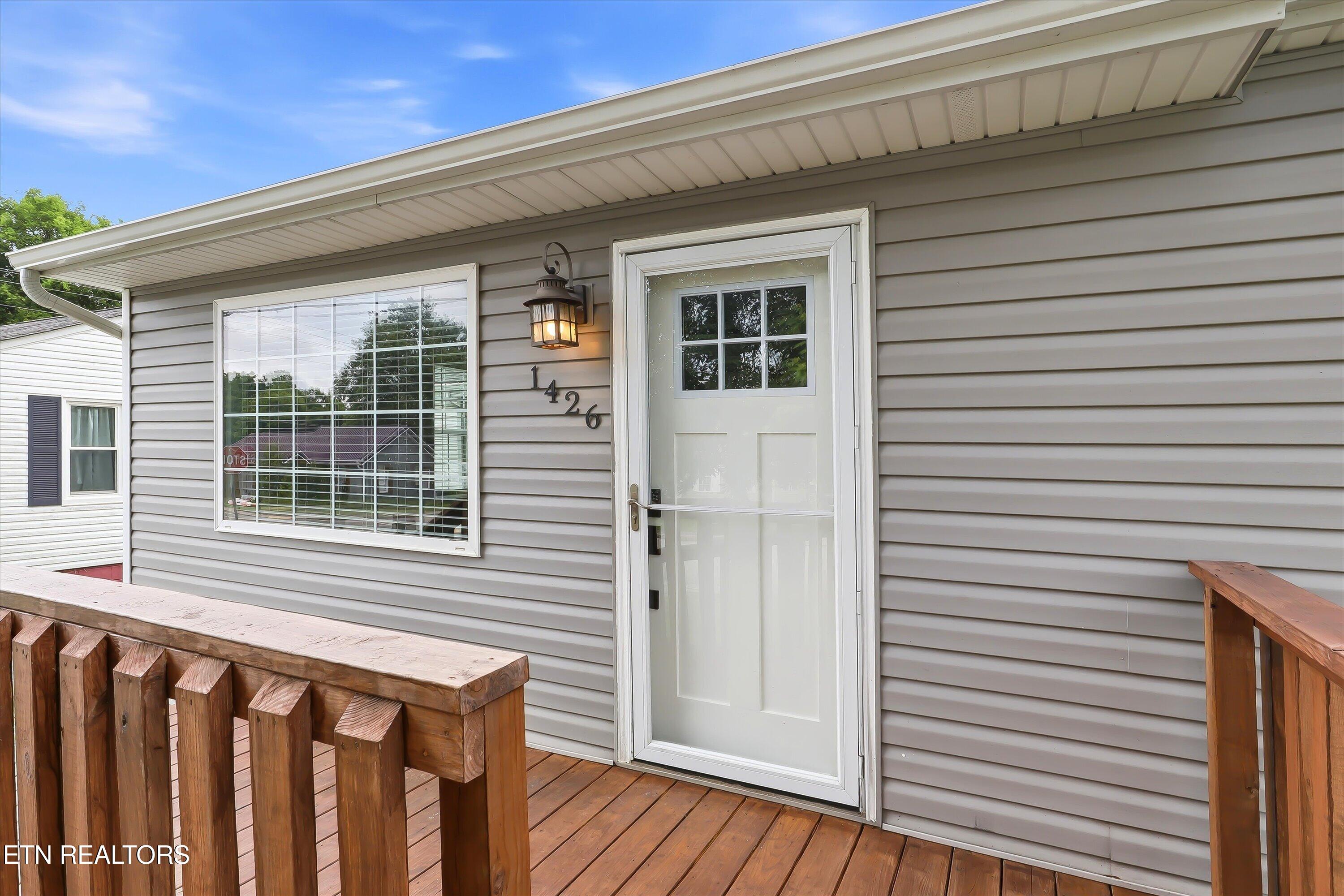 1426 Irwin Avenue Maryville TN 37804
