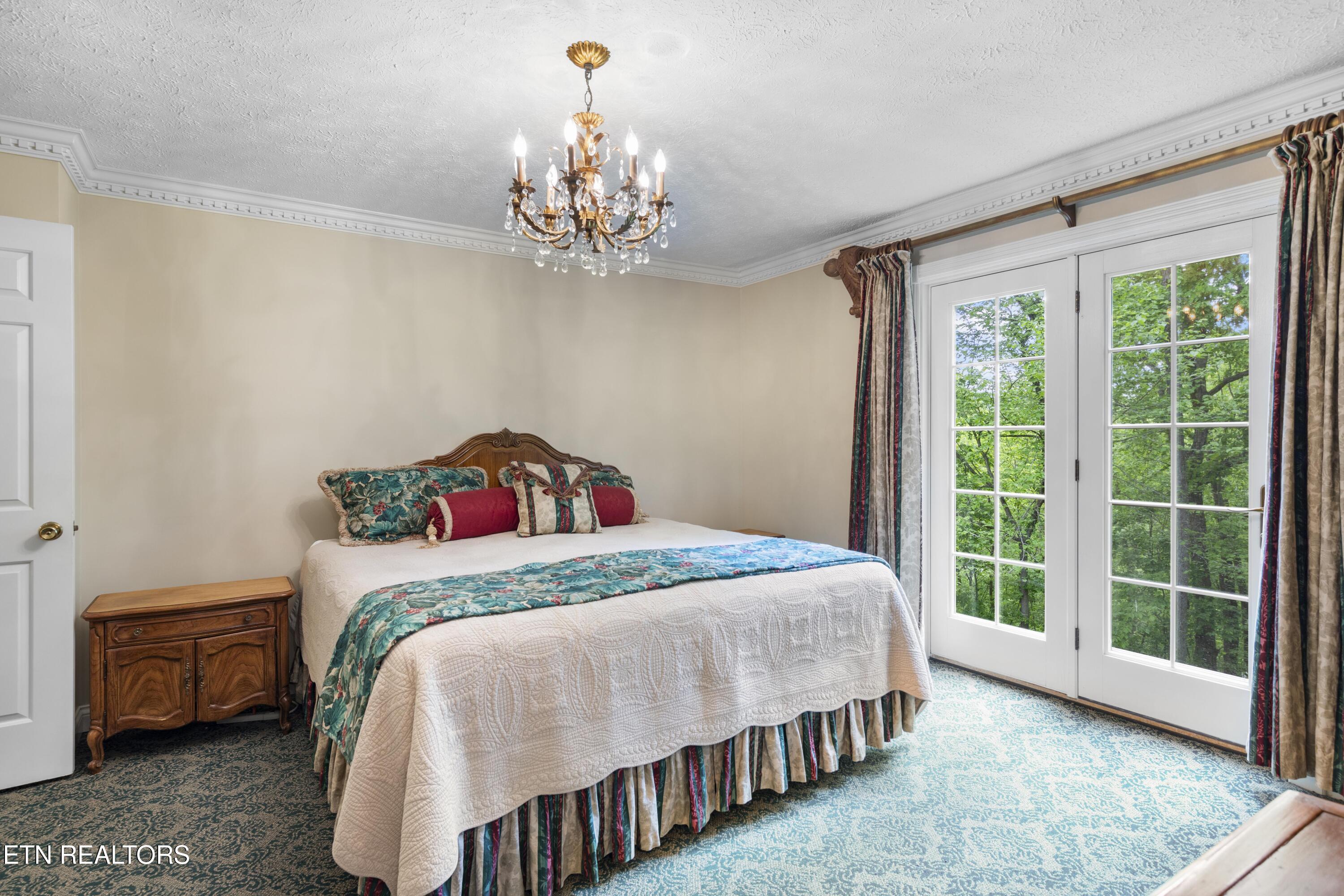 145 Lynn Avenue Jellico TN 37762