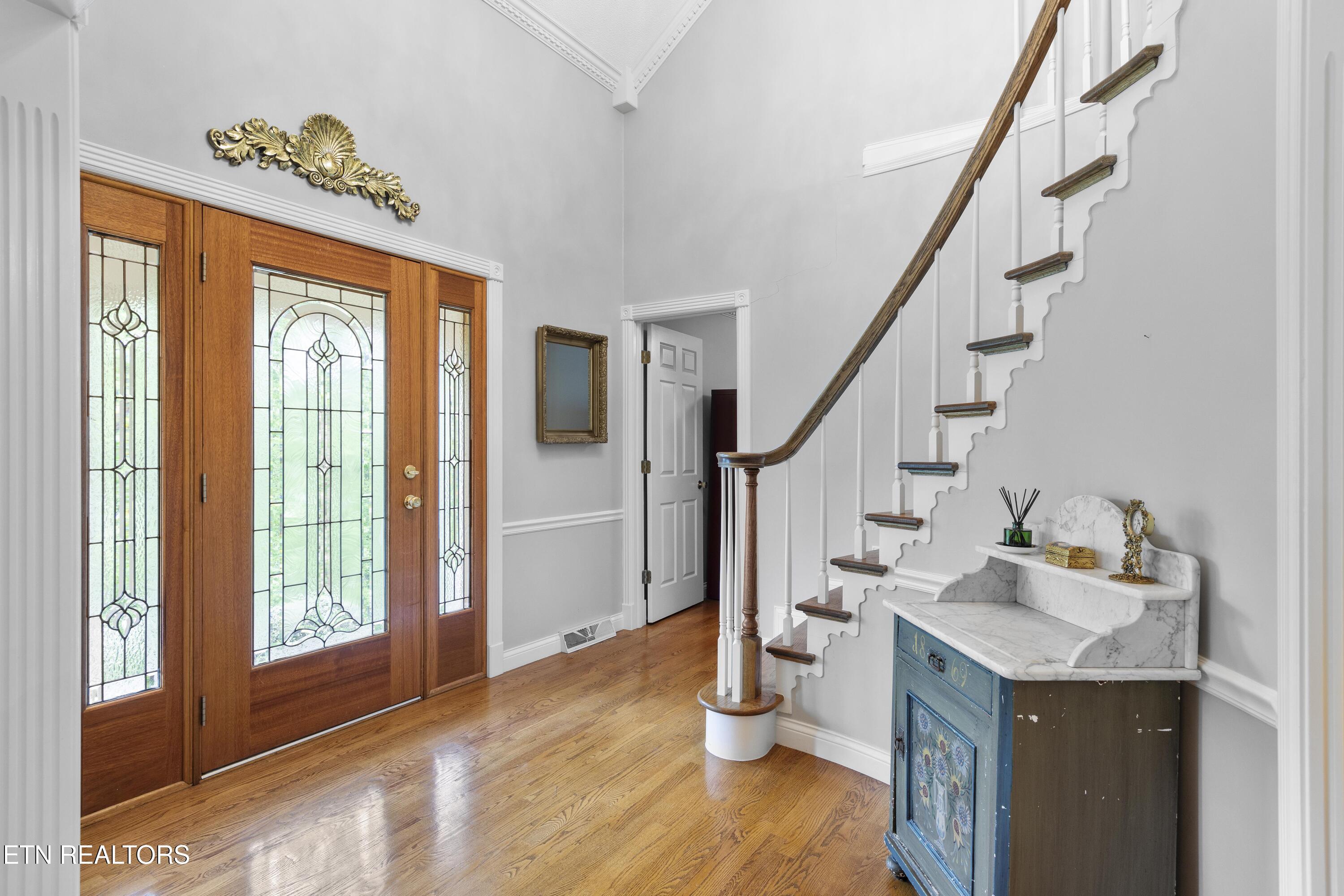 145 Lynn Avenue Jellico TN 37762