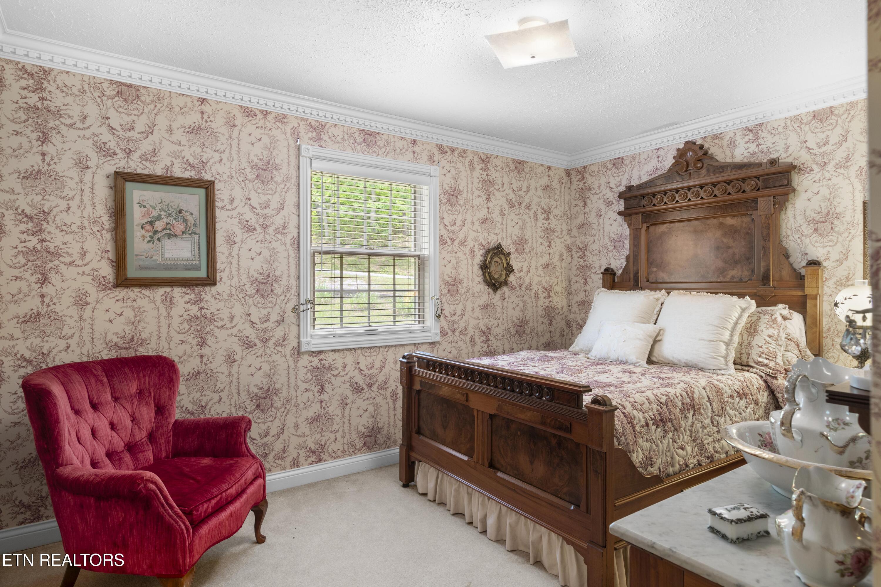 145 Lynn Avenue Jellico TN 37762