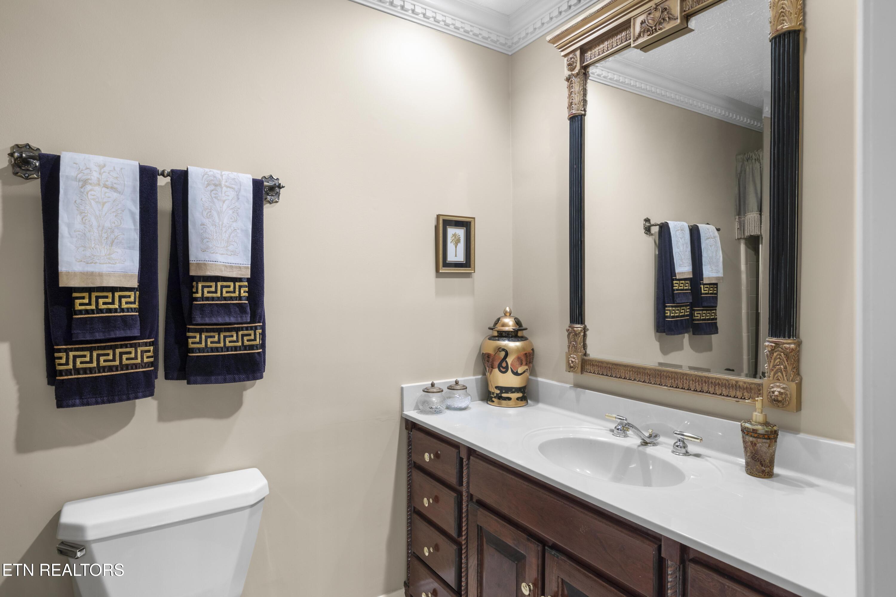 145 Lynn Avenue Jellico TN 37762