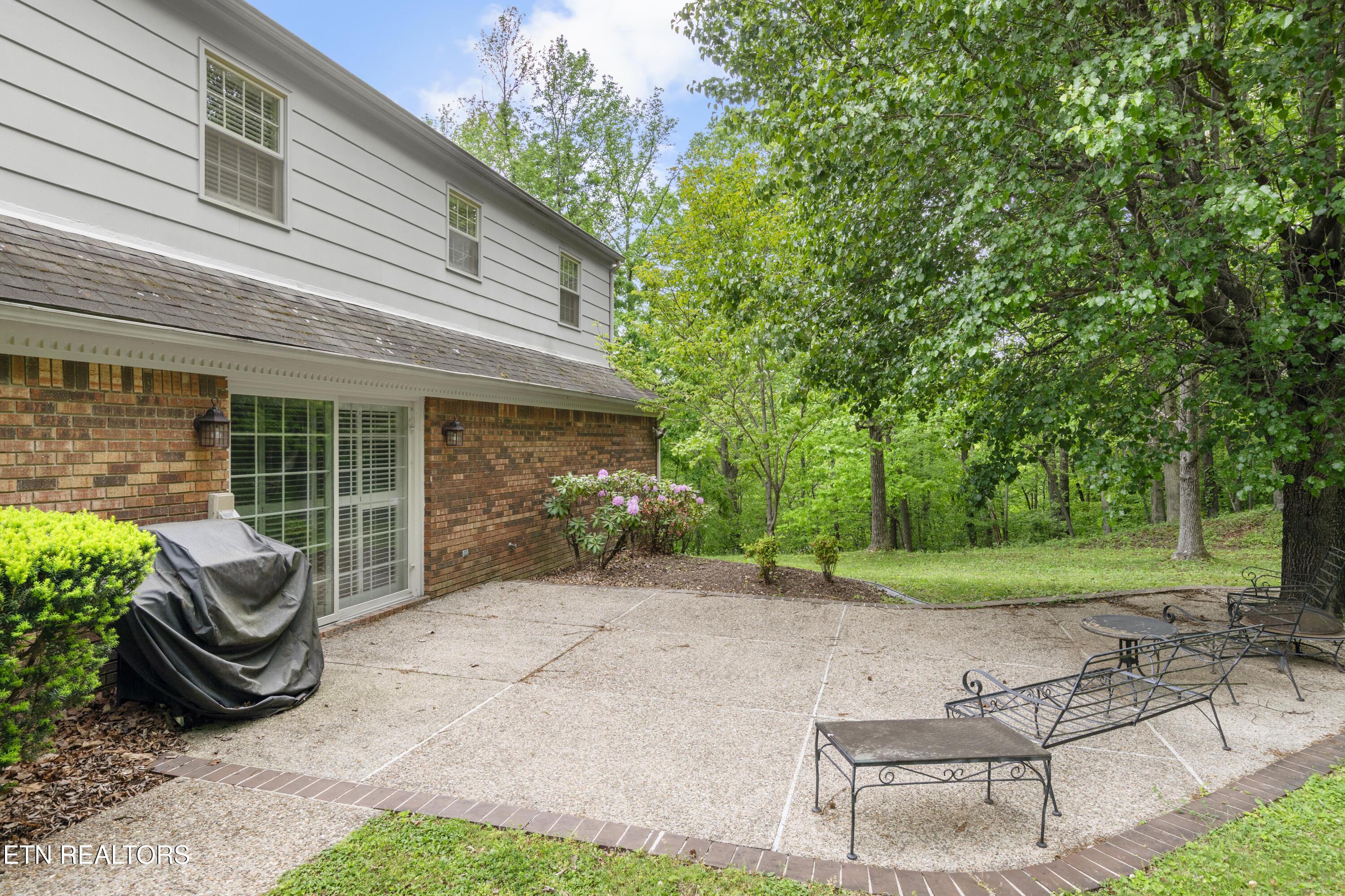 145 Lynn Avenue Jellico TN 37762