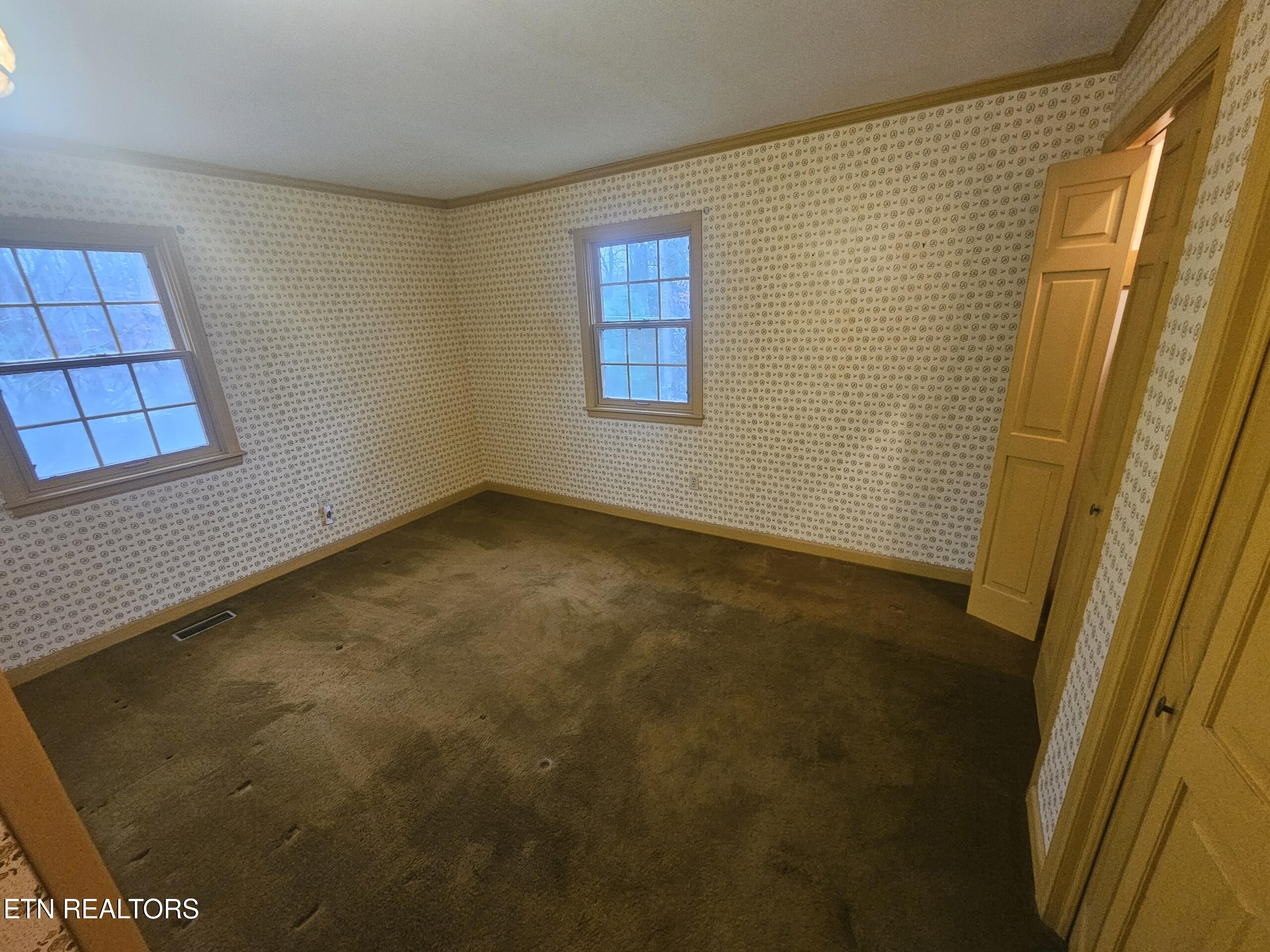 52 Deer Ridge Road Norris TN 37828