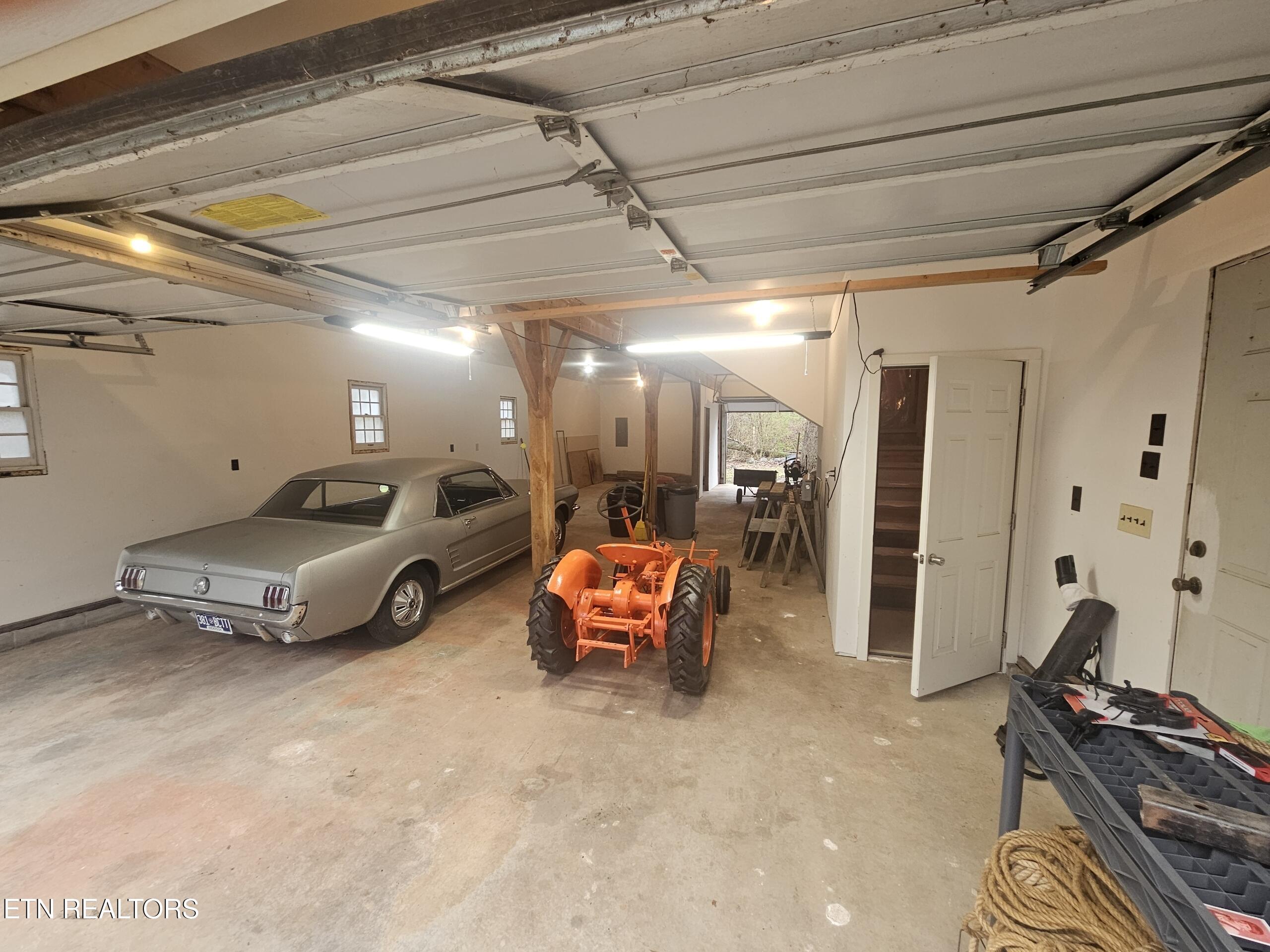 52 Deer Ridge Road Norris TN 37828