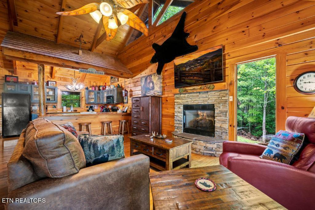 4408 Ashli Erin Way Gatlinburg TN 37738