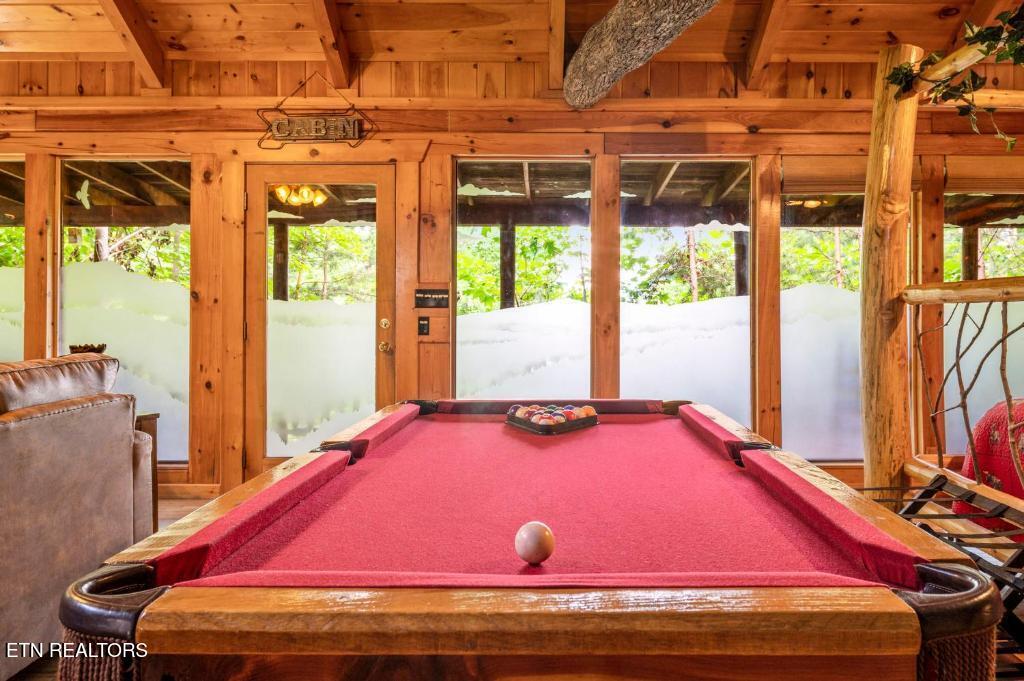 4408 Ashli Erin Way Gatlinburg TN 37738