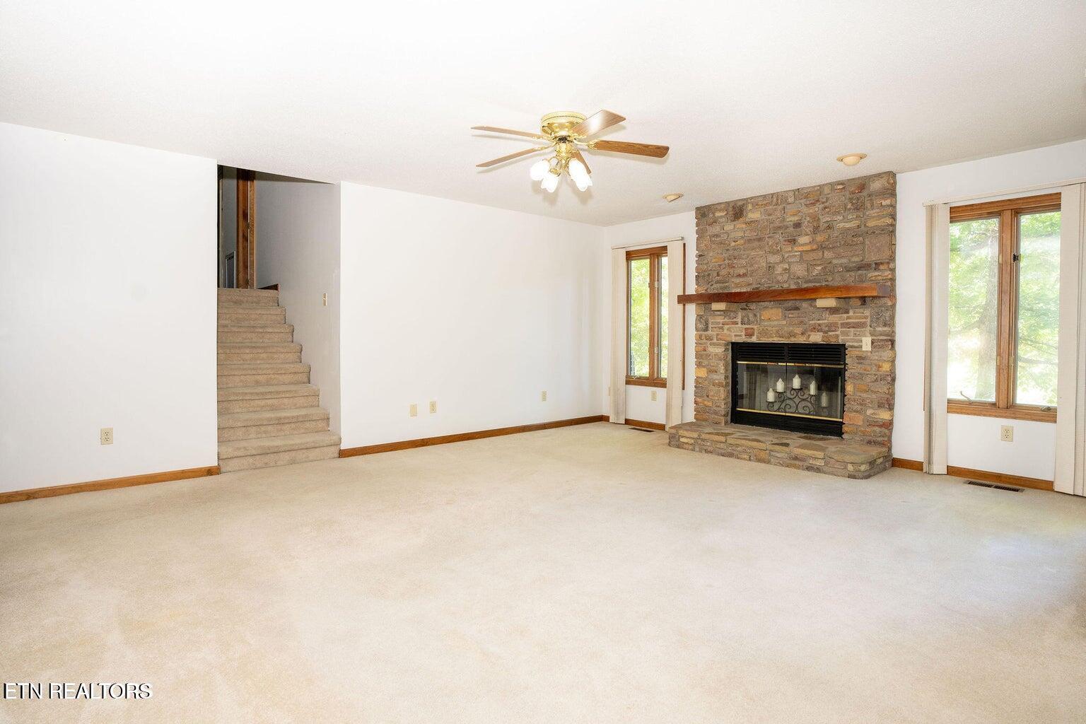 310 White Cap Lane Pigeon Forge TN 37863