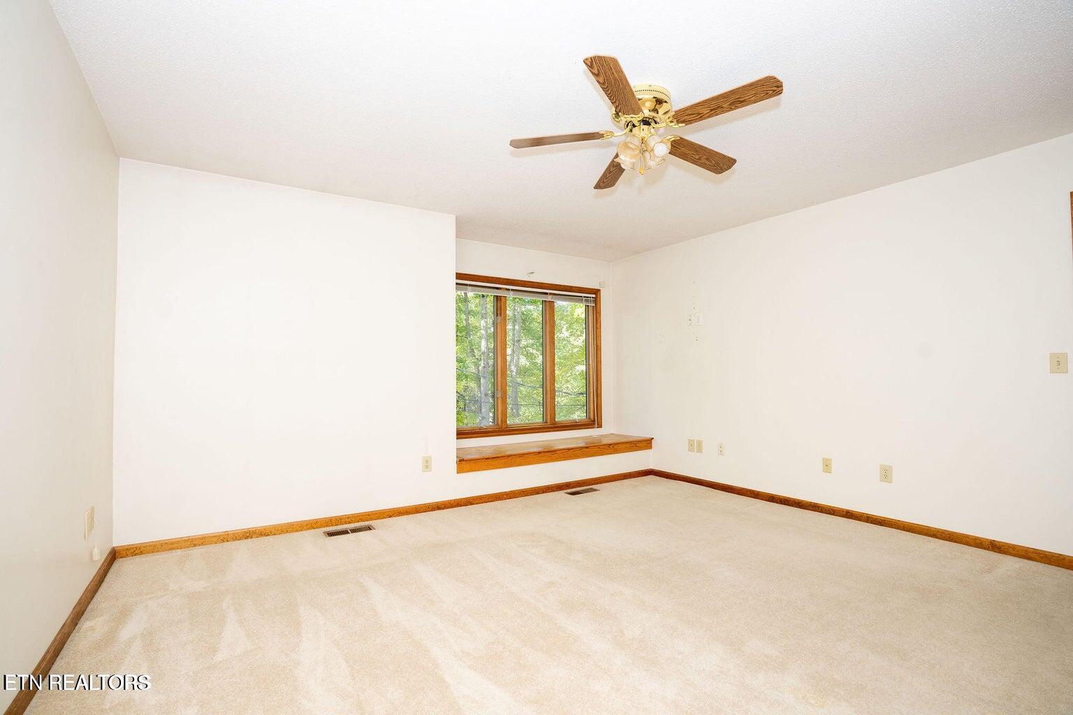310 White Cap Lane Pigeon Forge TN 37863