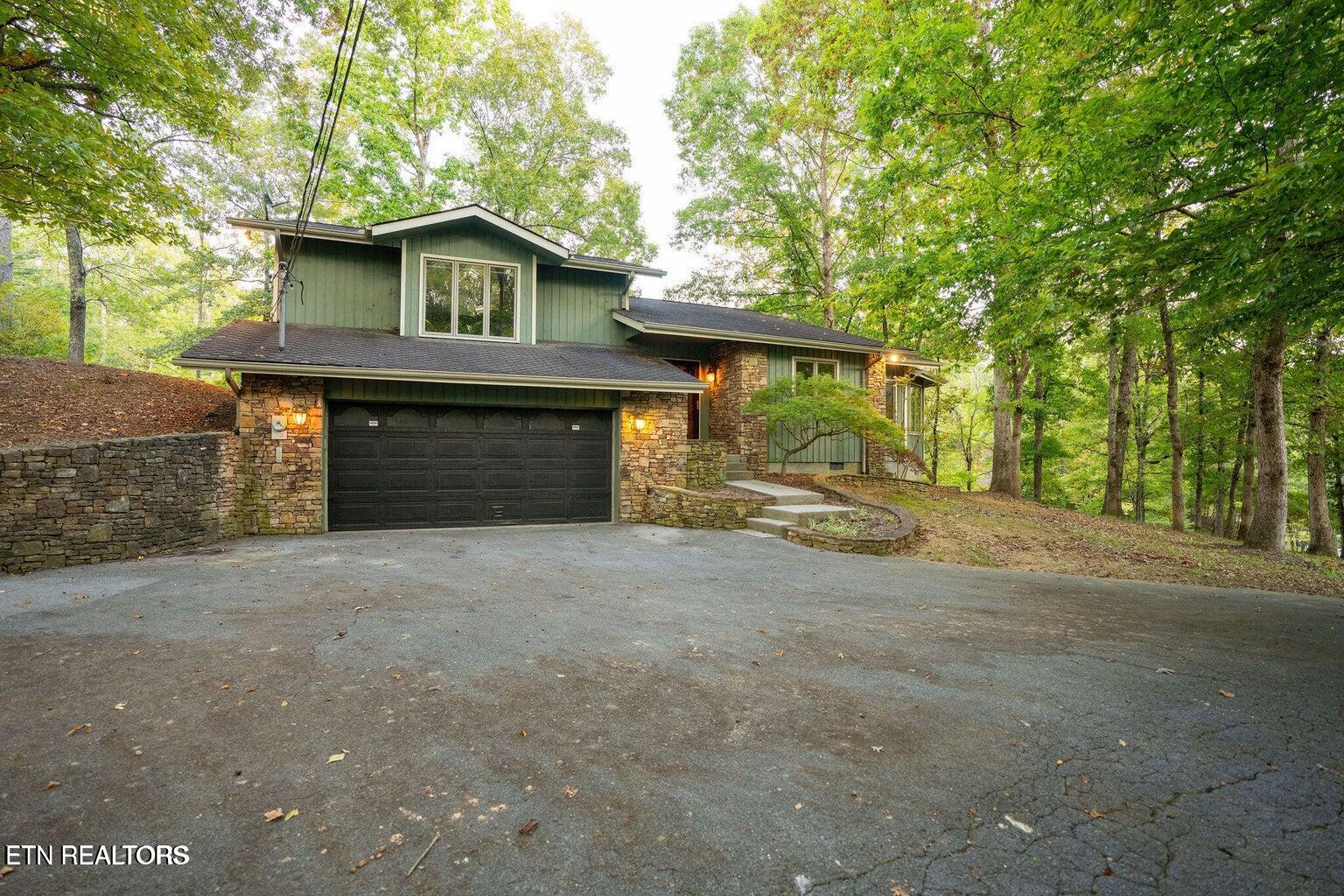 310 White Cap Lane Pigeon Forge TN 37863