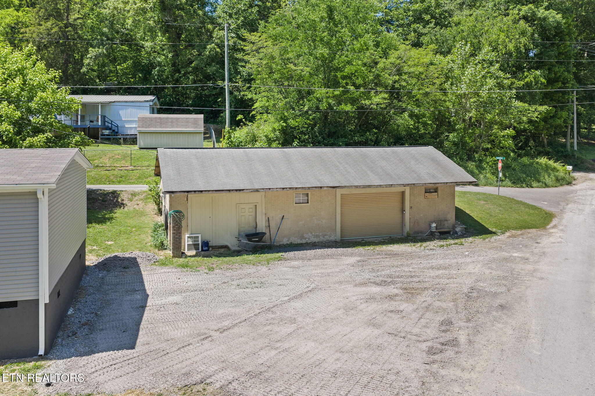 826 Pop Hollow Road Clinton TN 37716