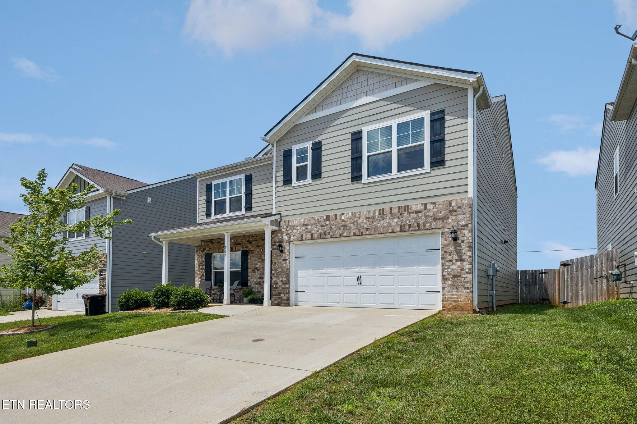 998 Stone Creek Drive Loudon TN 37774
