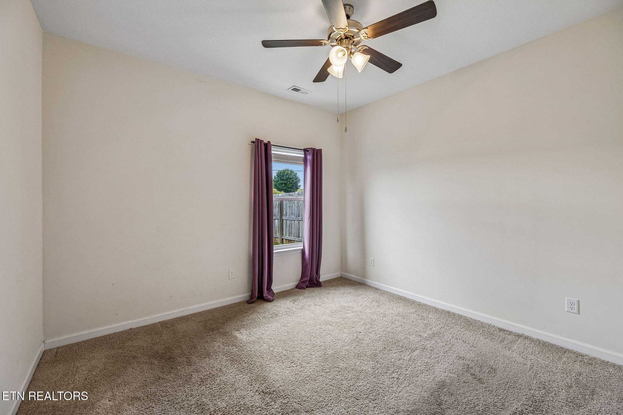 998 Stone Creek Drive Loudon TN 37774