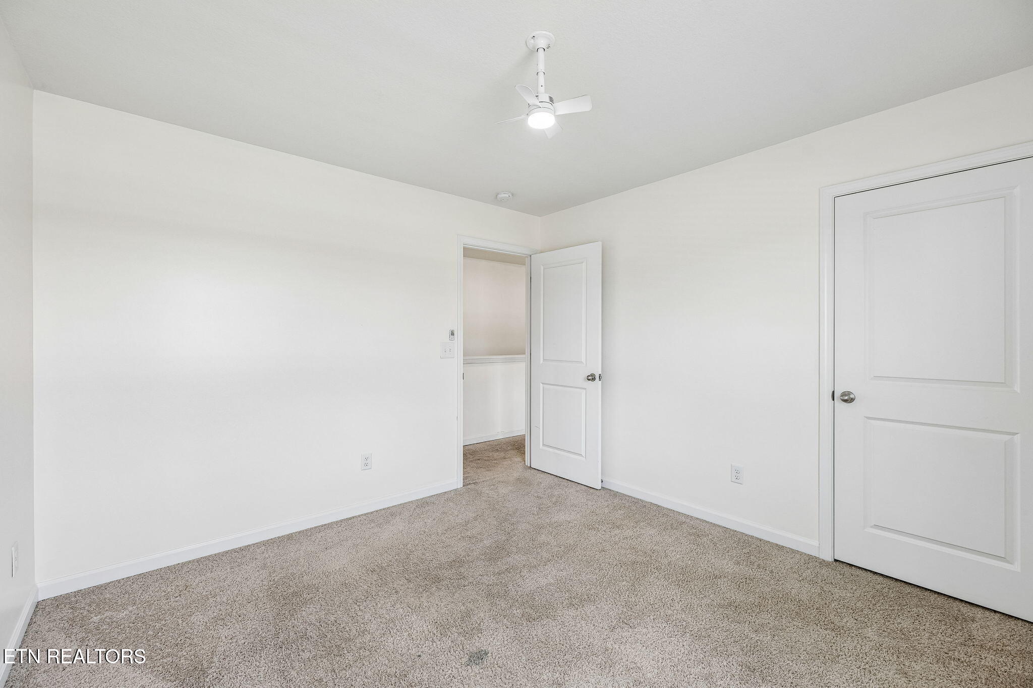 998 Stone Creek Drive Loudon TN 37774