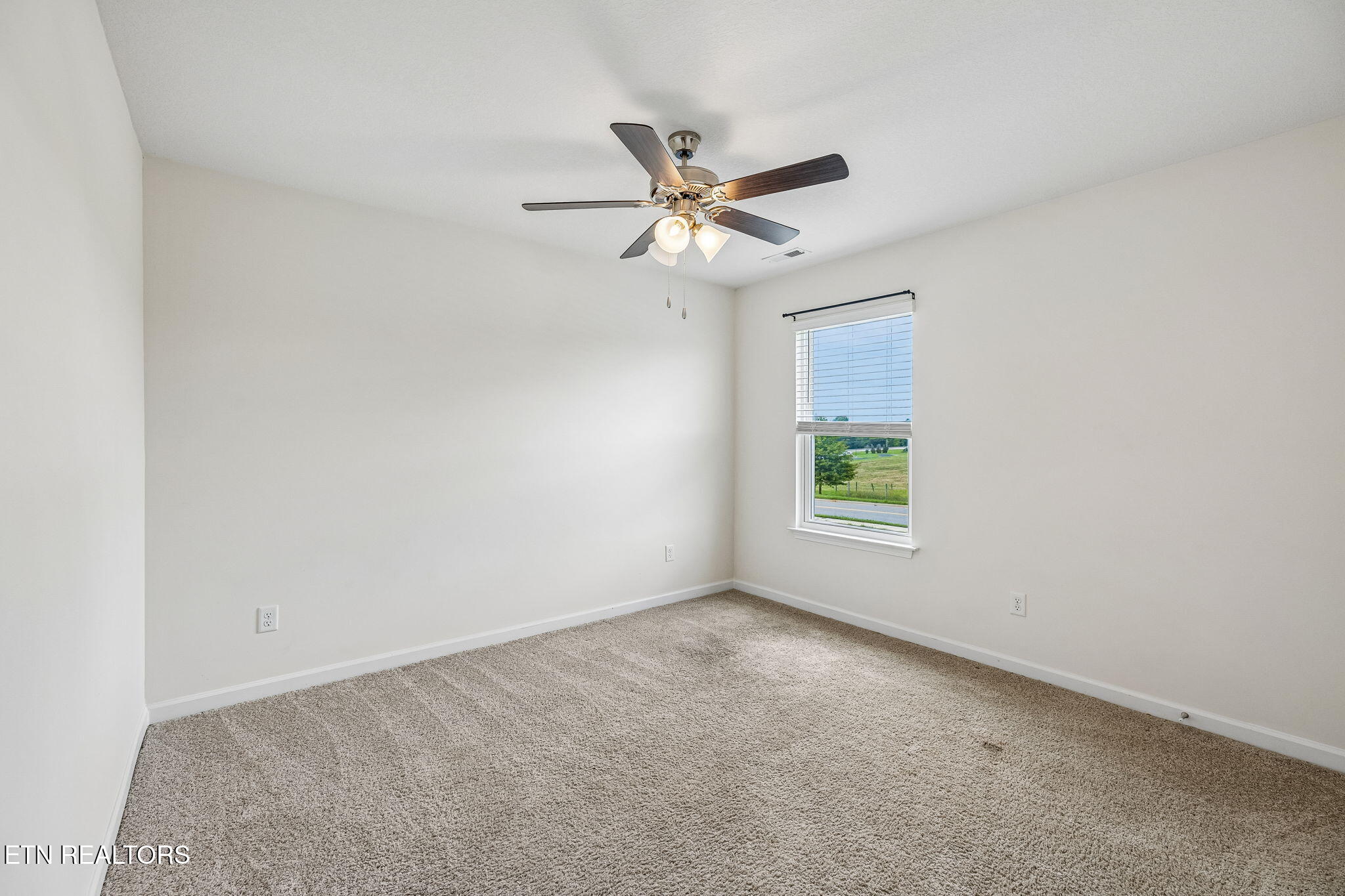 998 Stone Creek Drive Loudon TN 37774