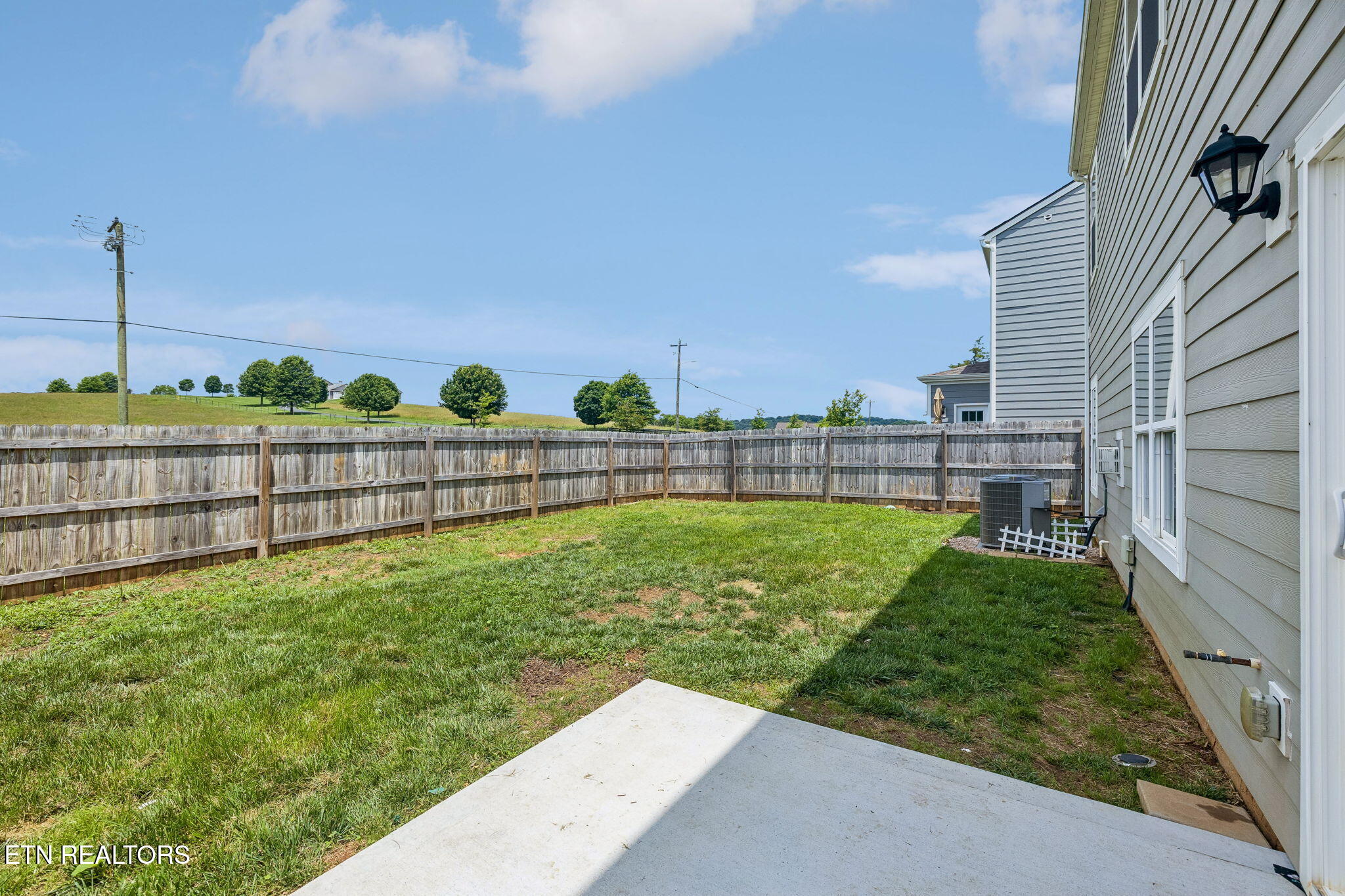 998 Stone Creek Drive Loudon TN 37774