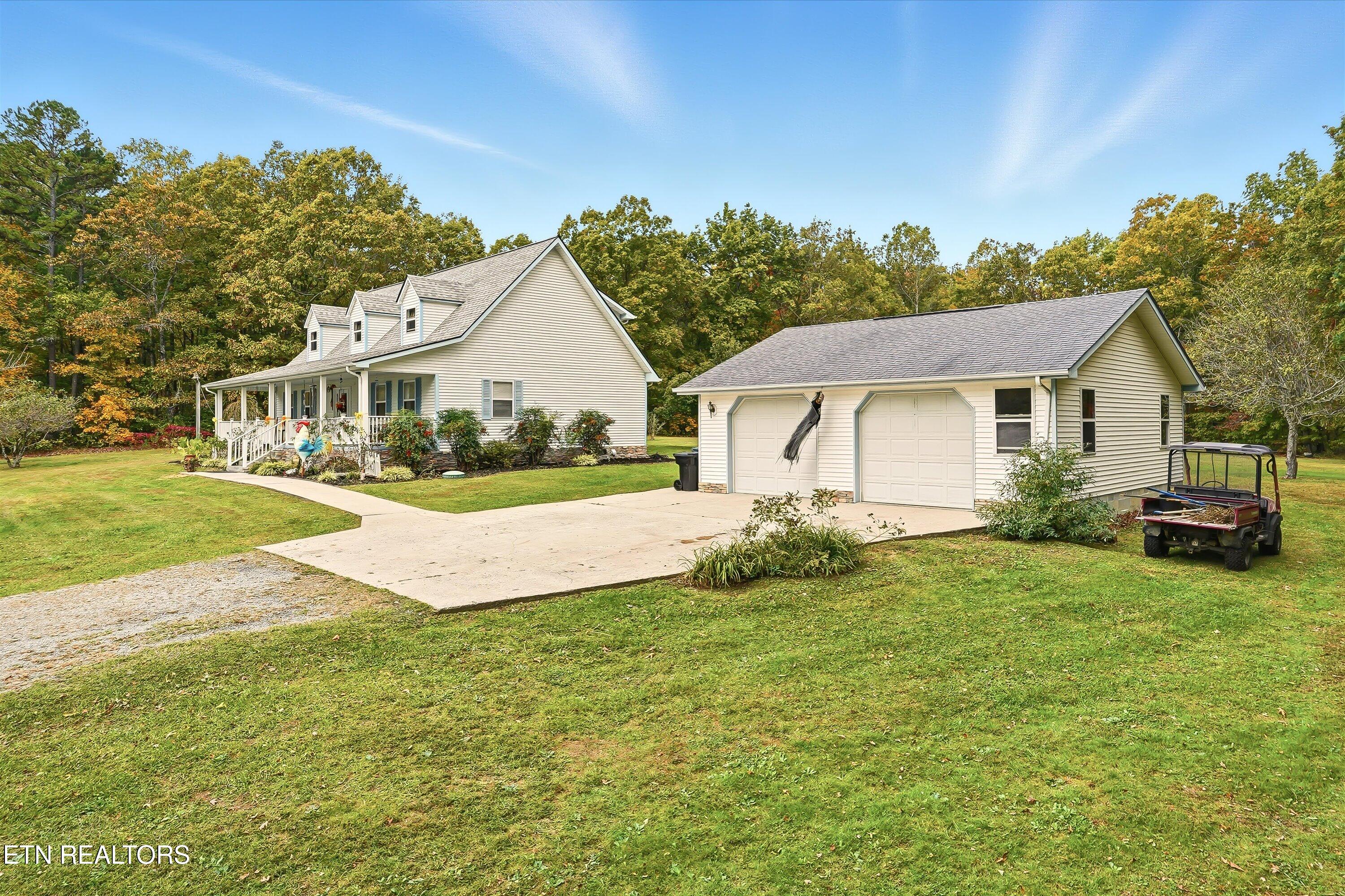 1569 Hollis Poore Road Jamestown TN 38556